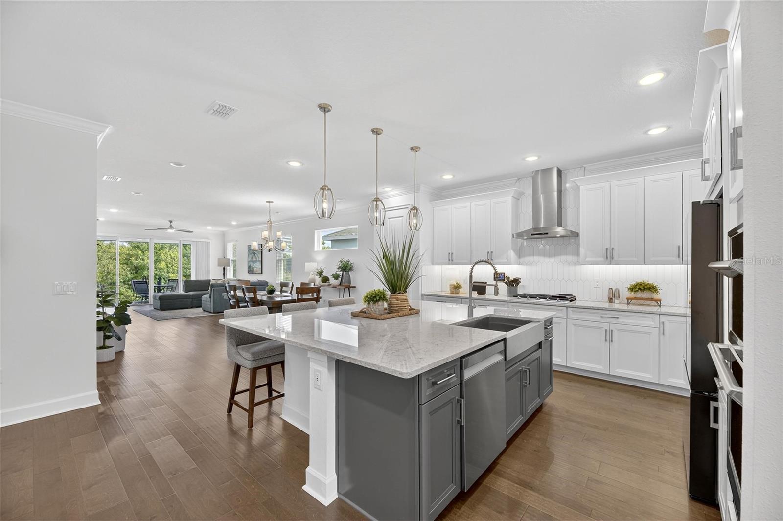Image 20 of 75 For 977 Signet Drive