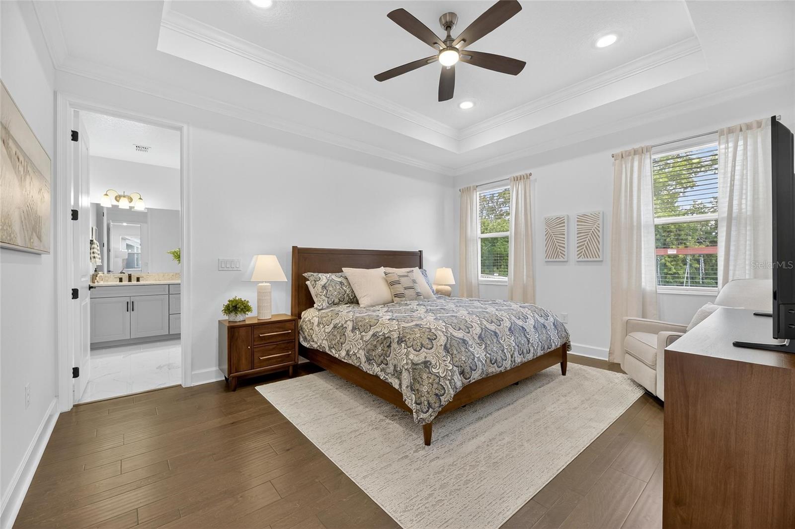 Image 37 of 75 For 977 Signet Drive