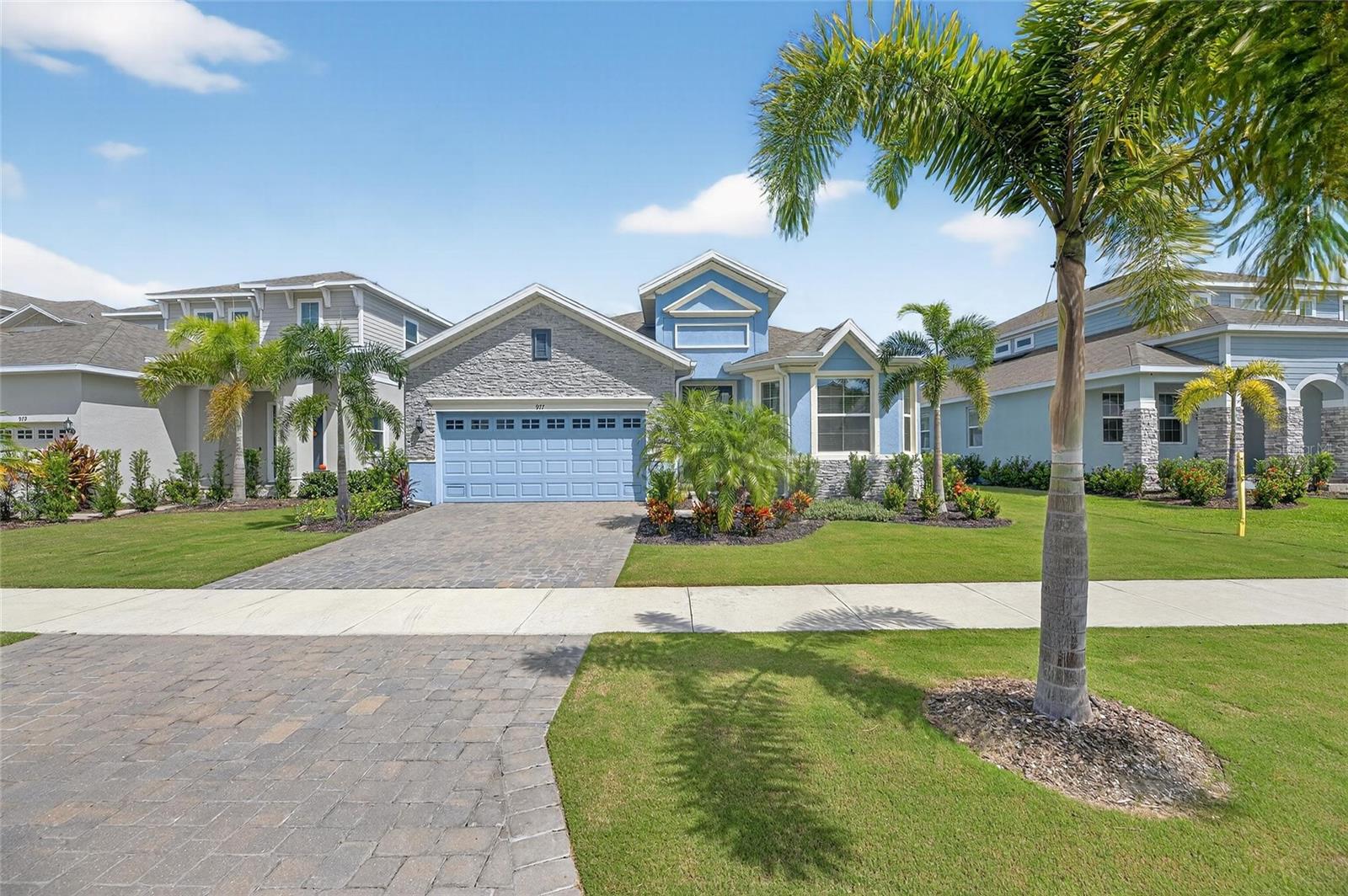 Image 6 of 75 For 977 Signet Drive