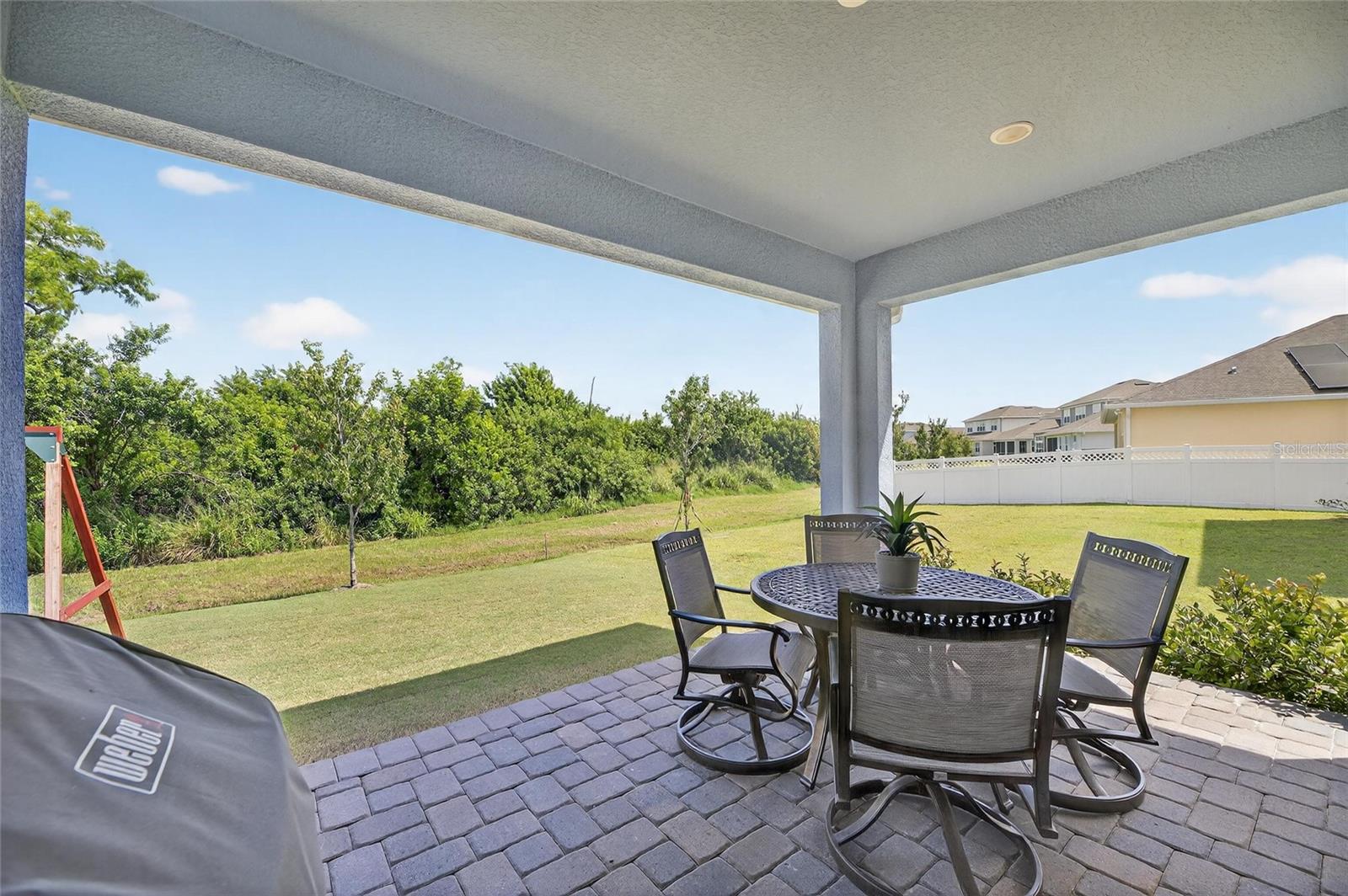 Image 8 of 75 For 977 Signet Drive