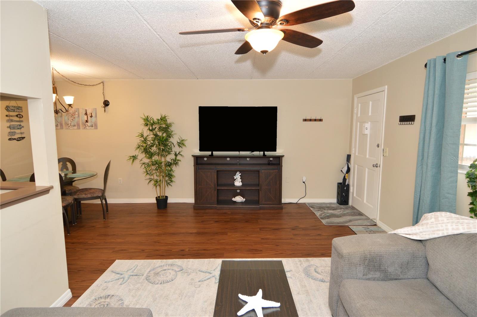 Image 16 of 80 For 12760 Indian Rocks Road 1059(furni