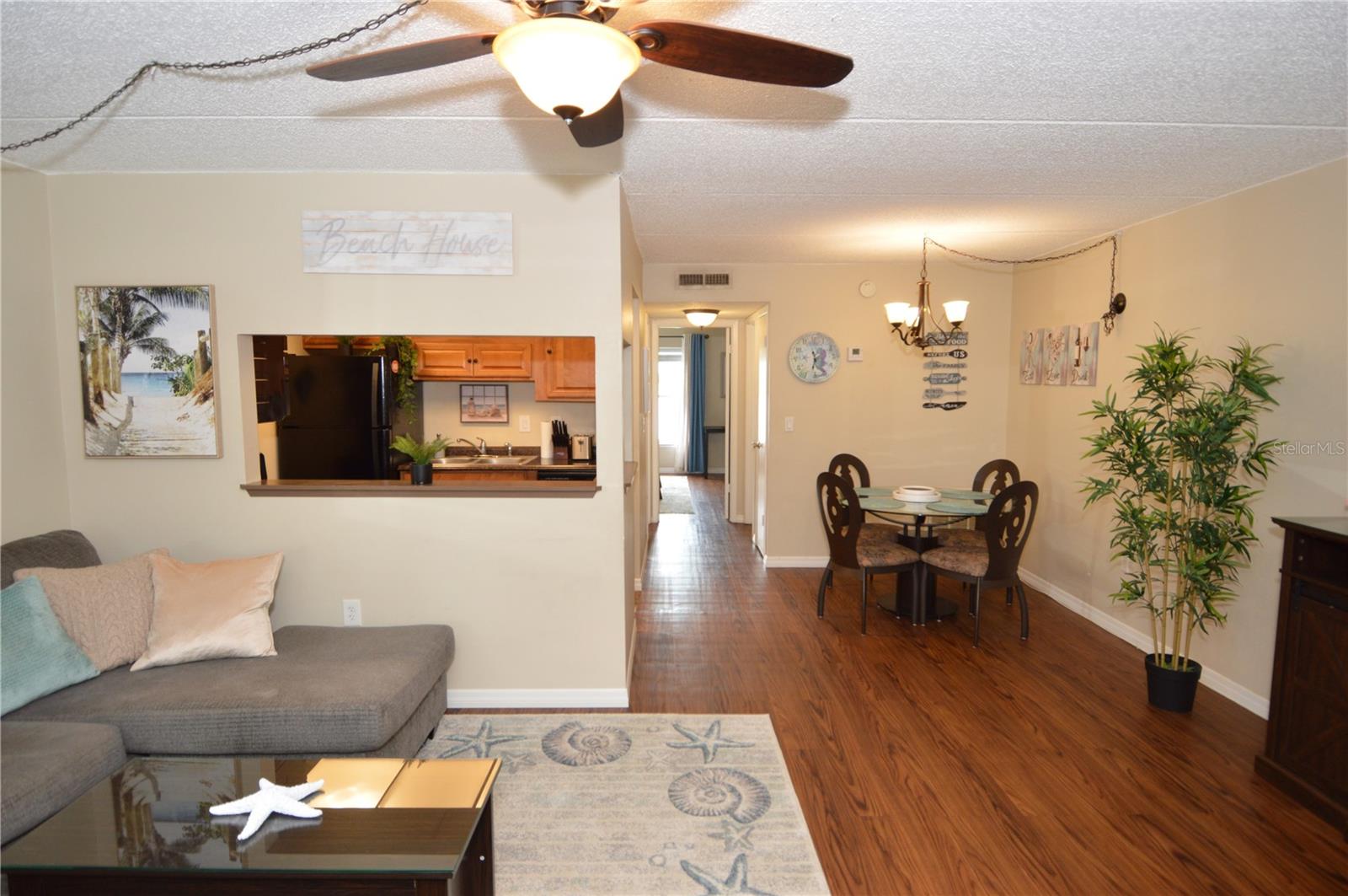 Image 20 of 80 For 12760 Indian Rocks Road 1059(furni