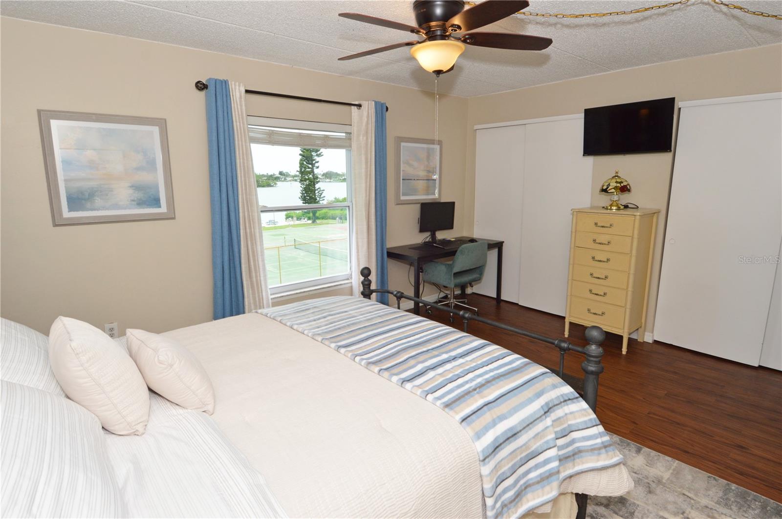 Image 30 of 80 For 12760 Indian Rocks Road 1059(furni