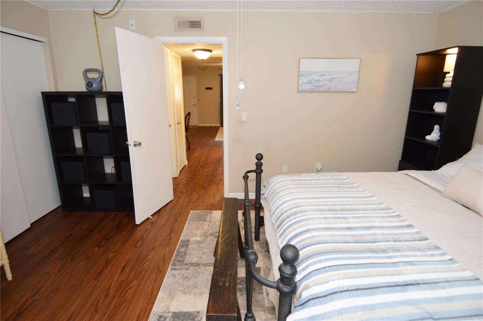 Image 33 of 80 For 12760 Indian Rocks Road 1059(furni