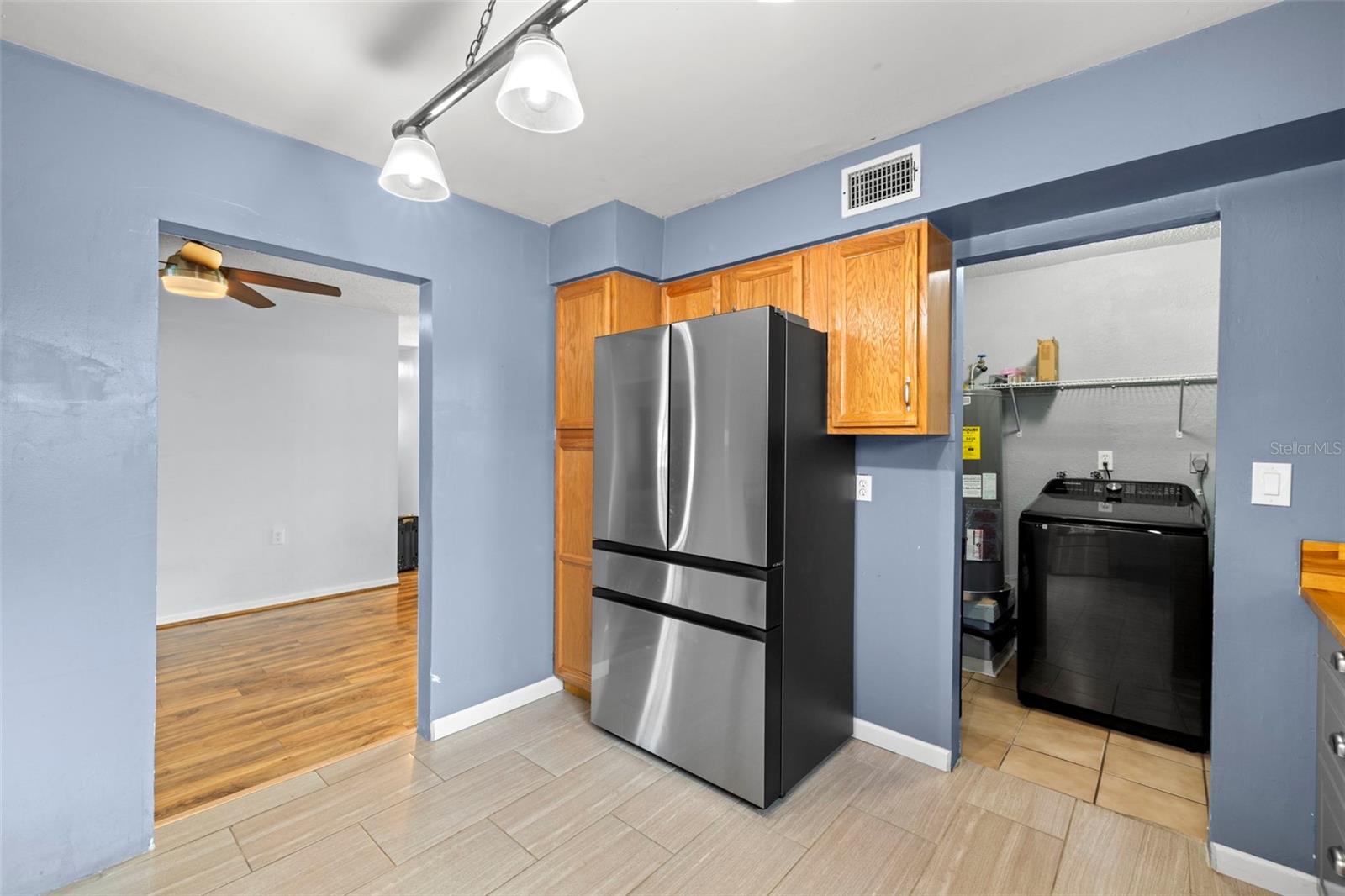 Image 12 of 36 For 9465 50th Way N