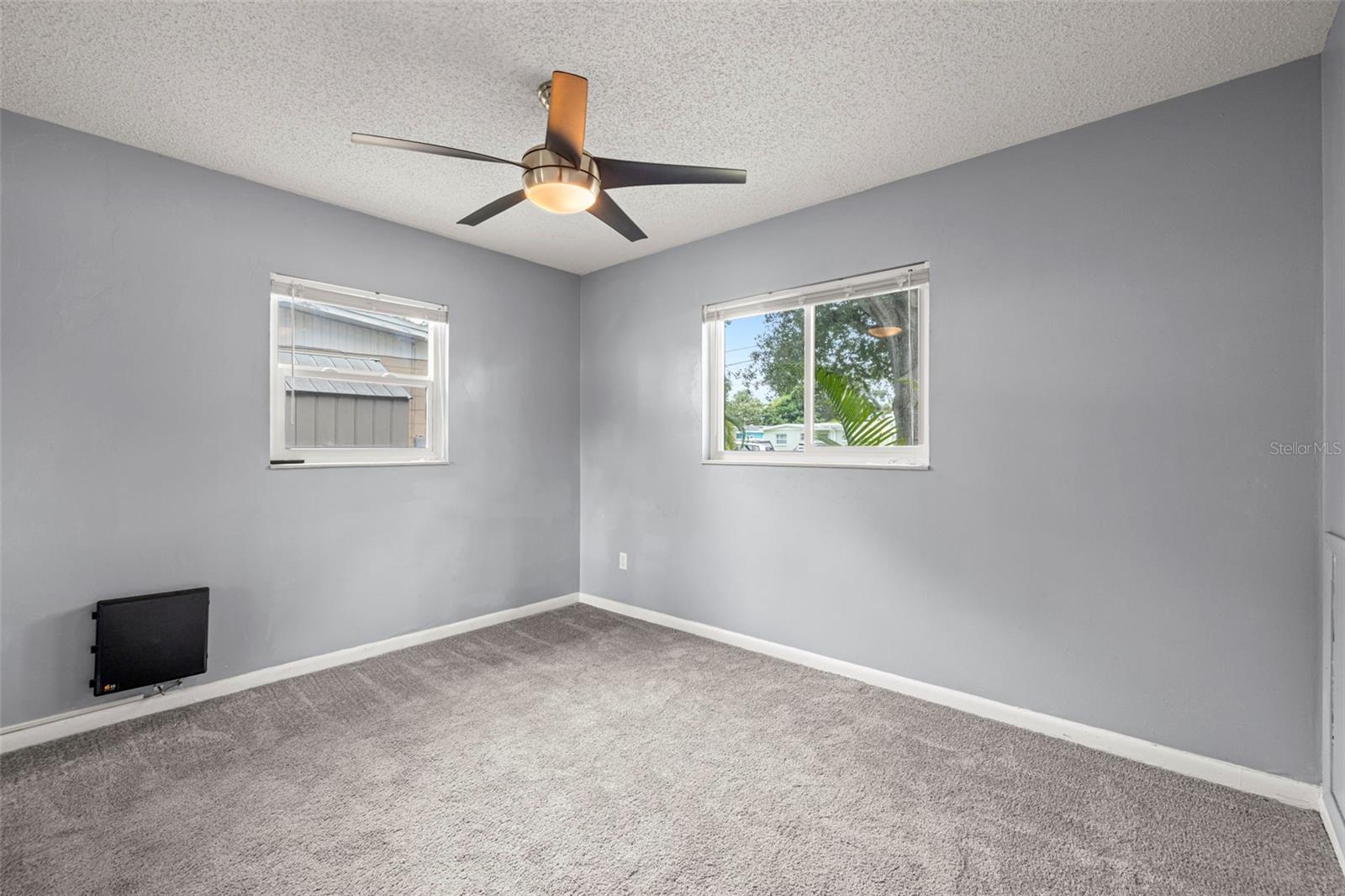 Image 22 of 36 For 9465 50th Way N