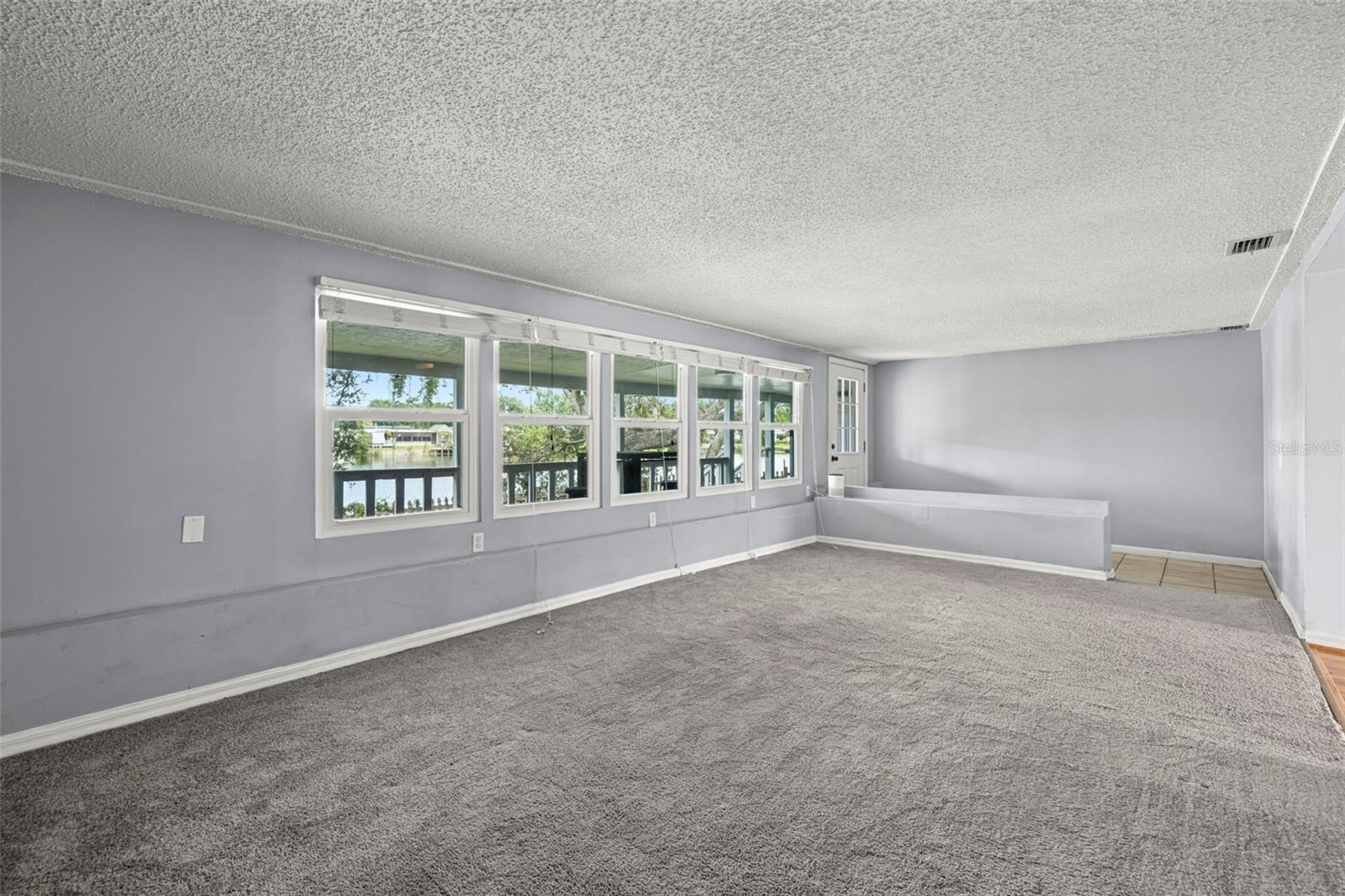Image 6 of 36 For 9465 50th Way N