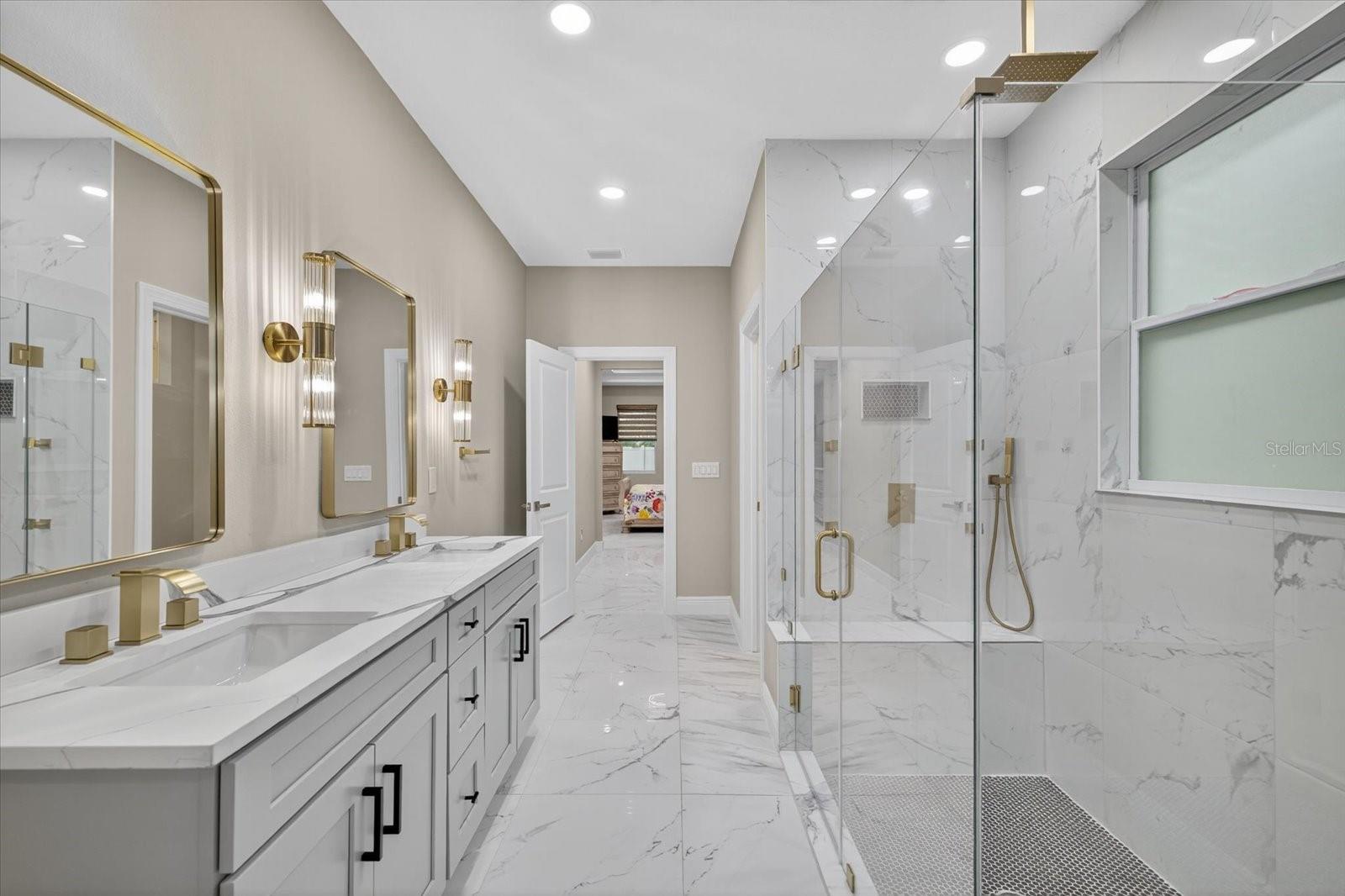 Image 30 of 62 For 636 Limona Woods Drive