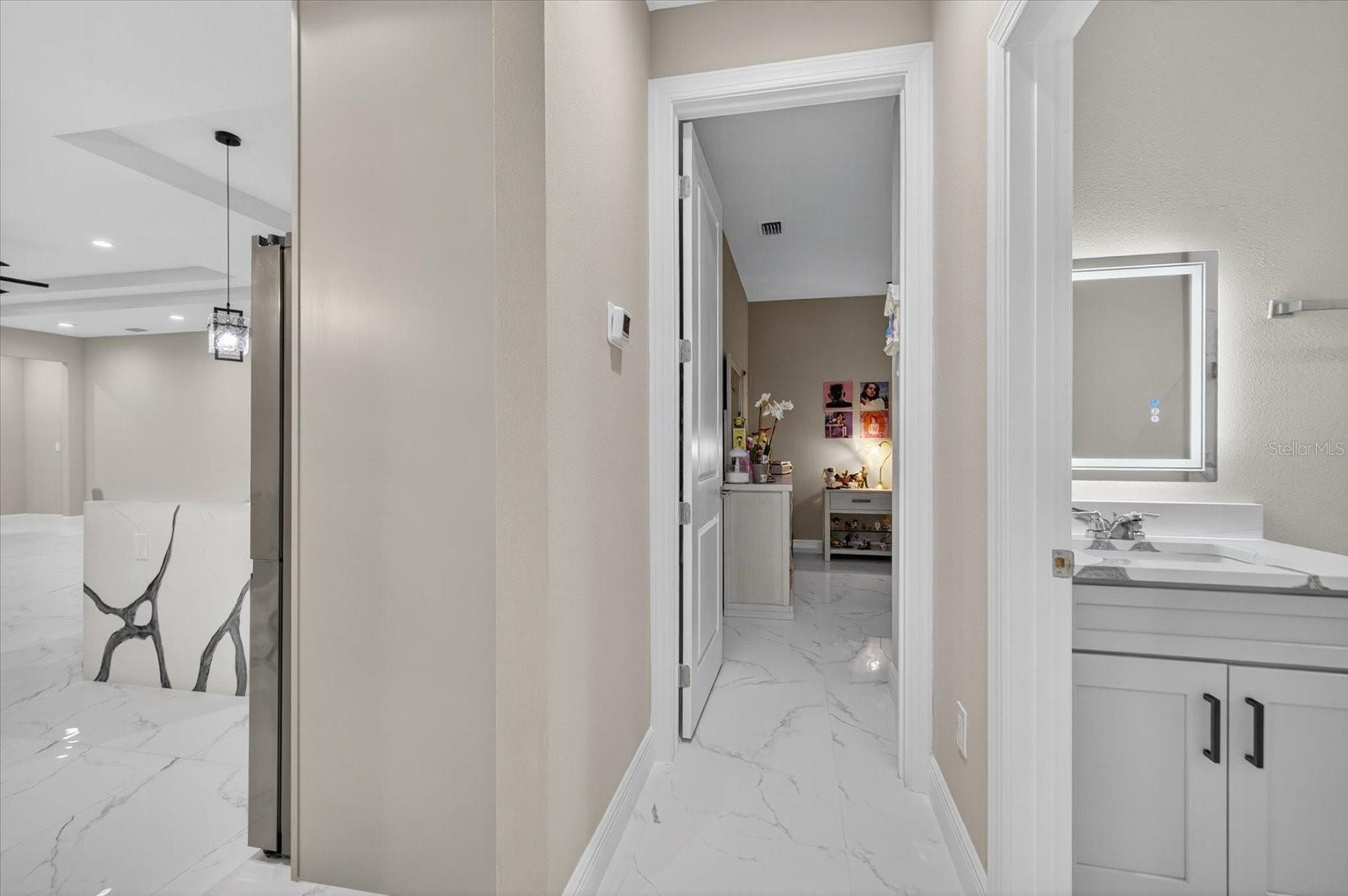 Image 40 of 62 For 636 Limona Woods Drive