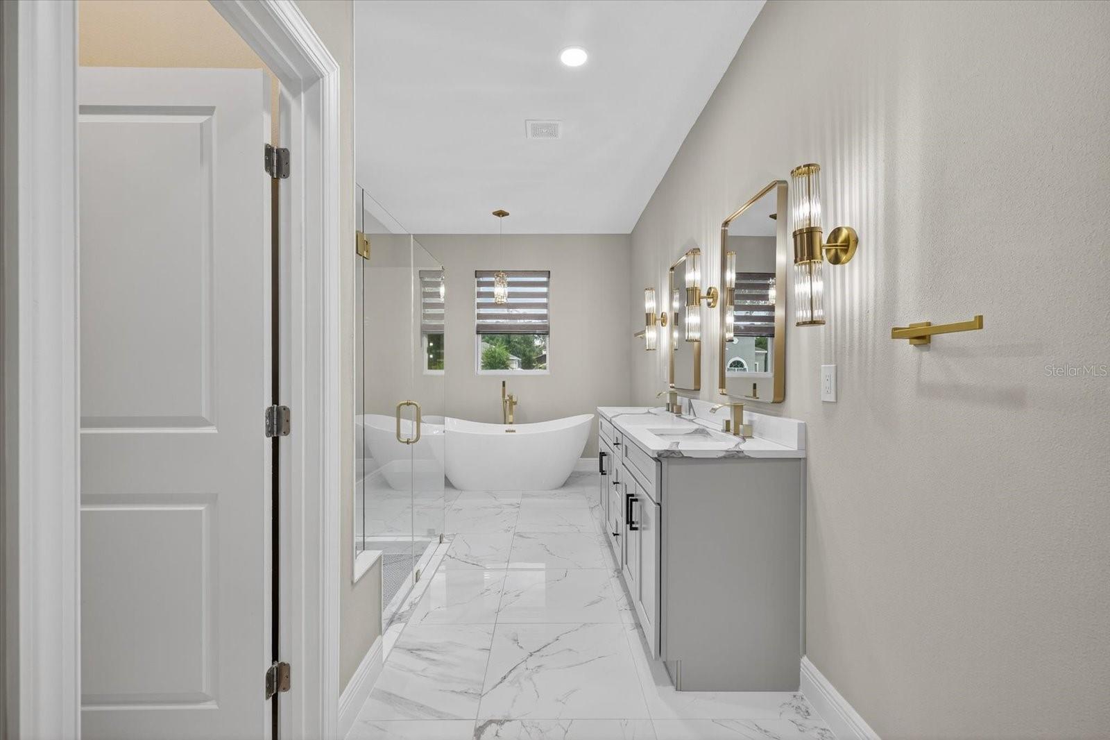 Image 47 of 62 For 636 Limona Woods Drive