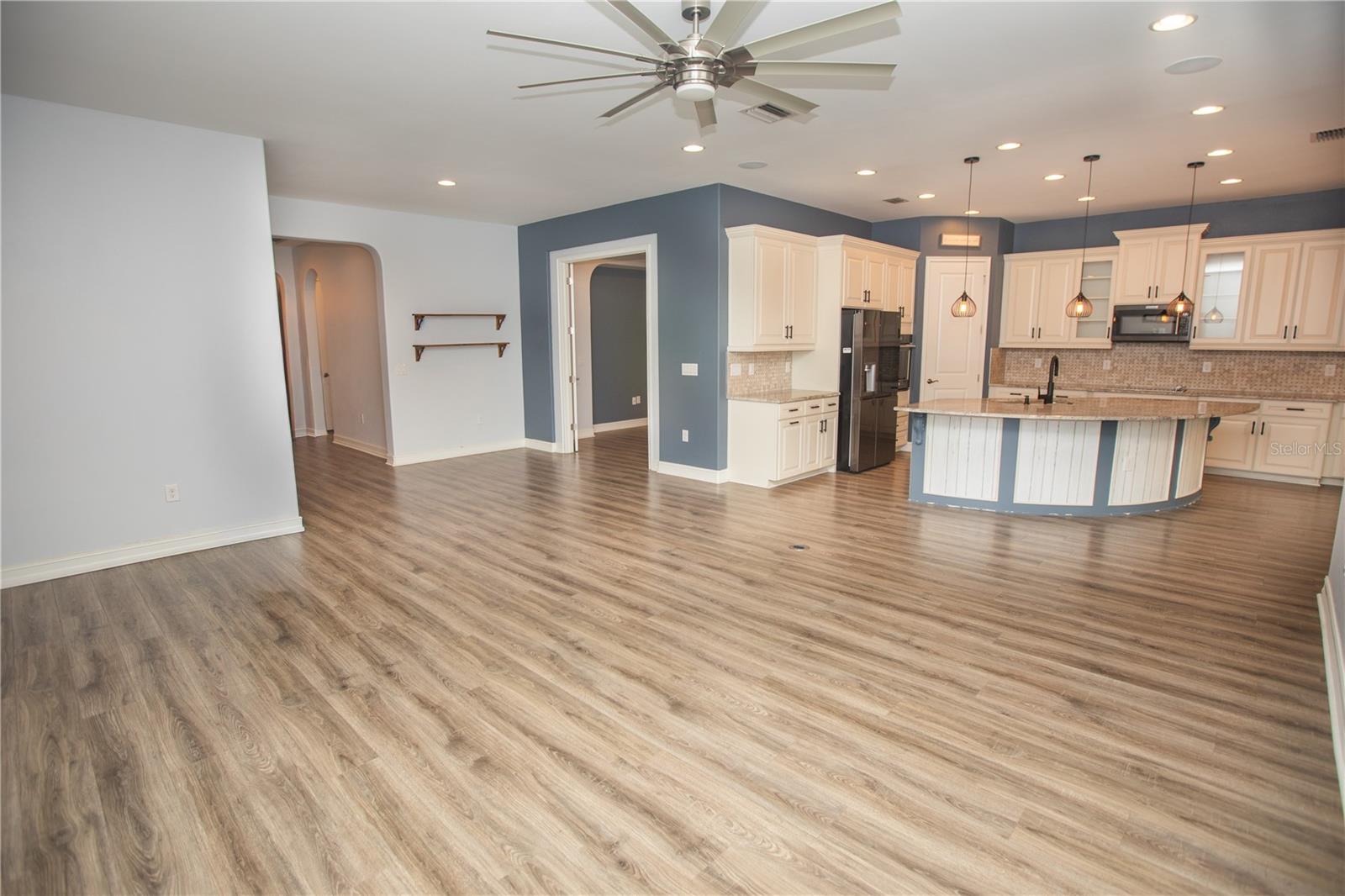 Image 17 of 42 For 32331 Firemoss Lane