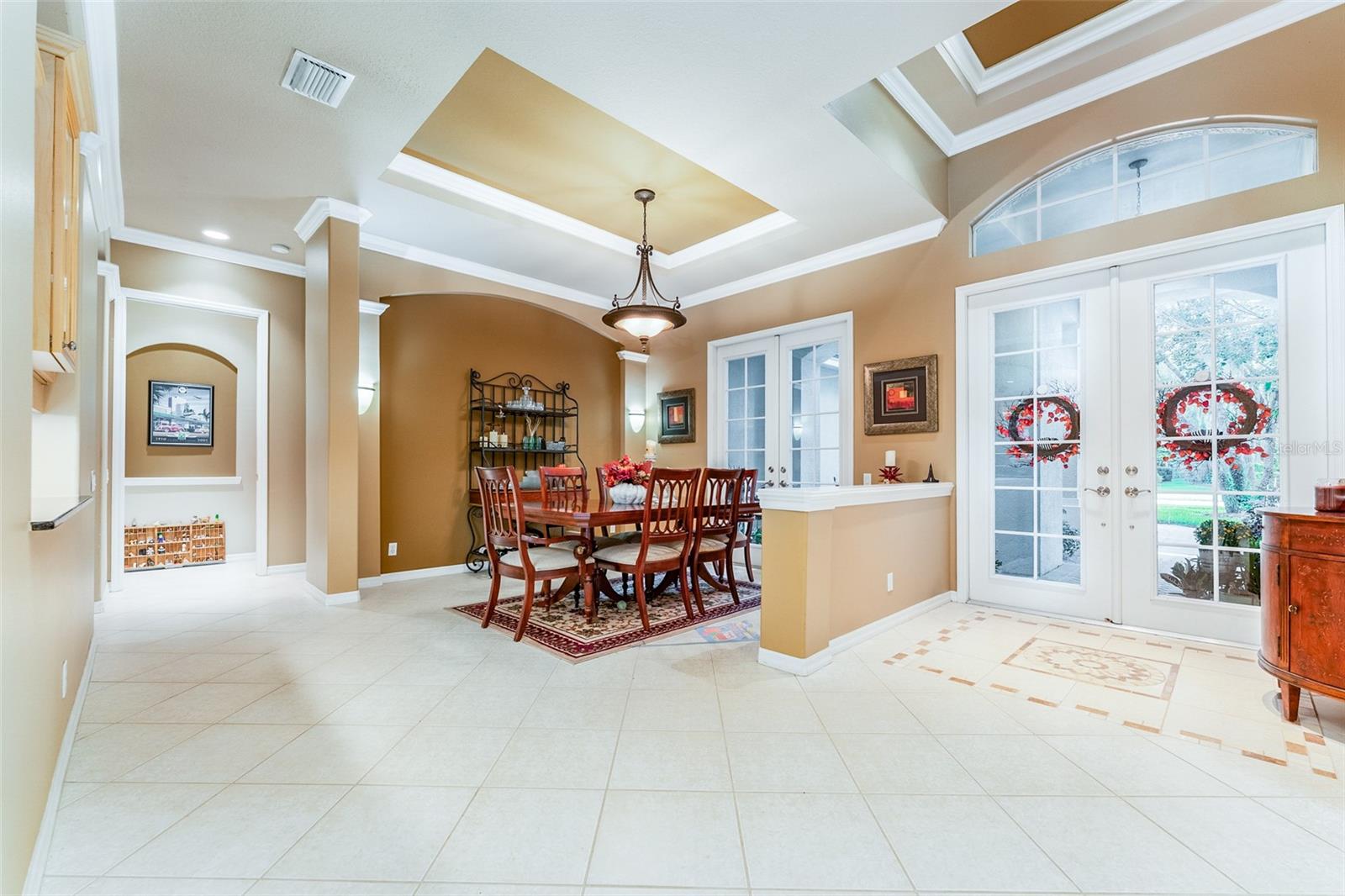 Image 10 of 64 For 17814 Mission Oak Drive