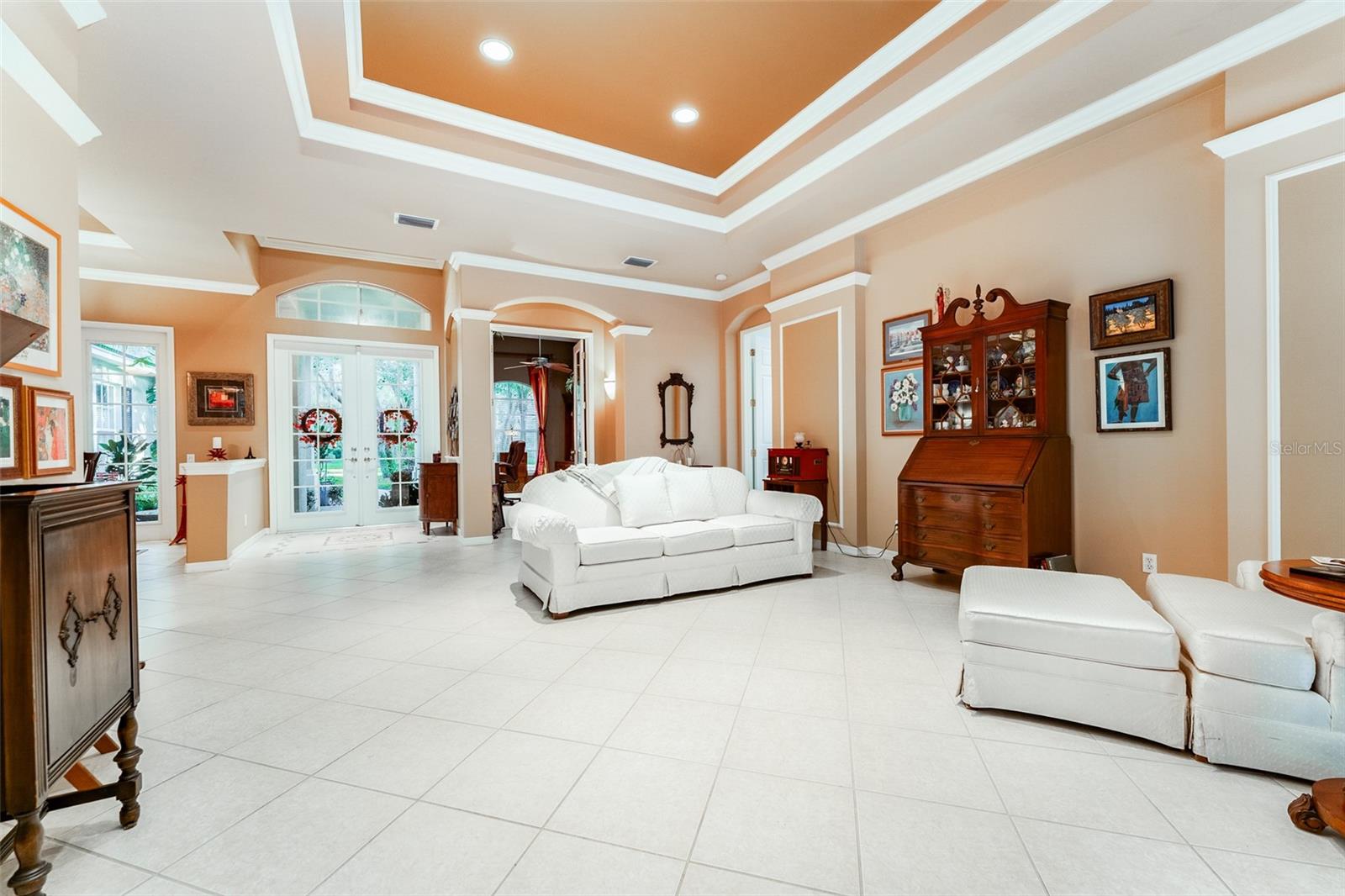 Image 14 of 64 For 17814 Mission Oak Drive