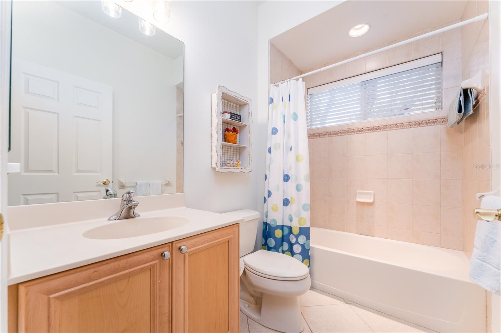Image 31 of 64 For 17814 Mission Oak Drive