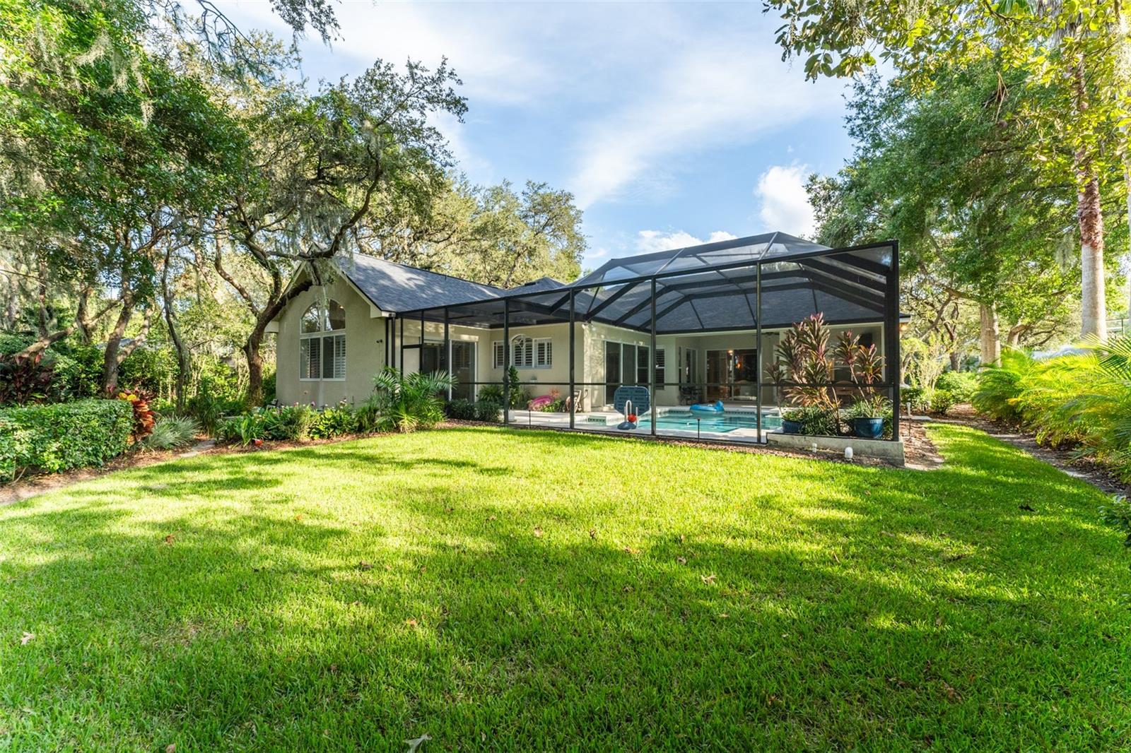 Image 43 of 64 For 17814 Mission Oak Drive