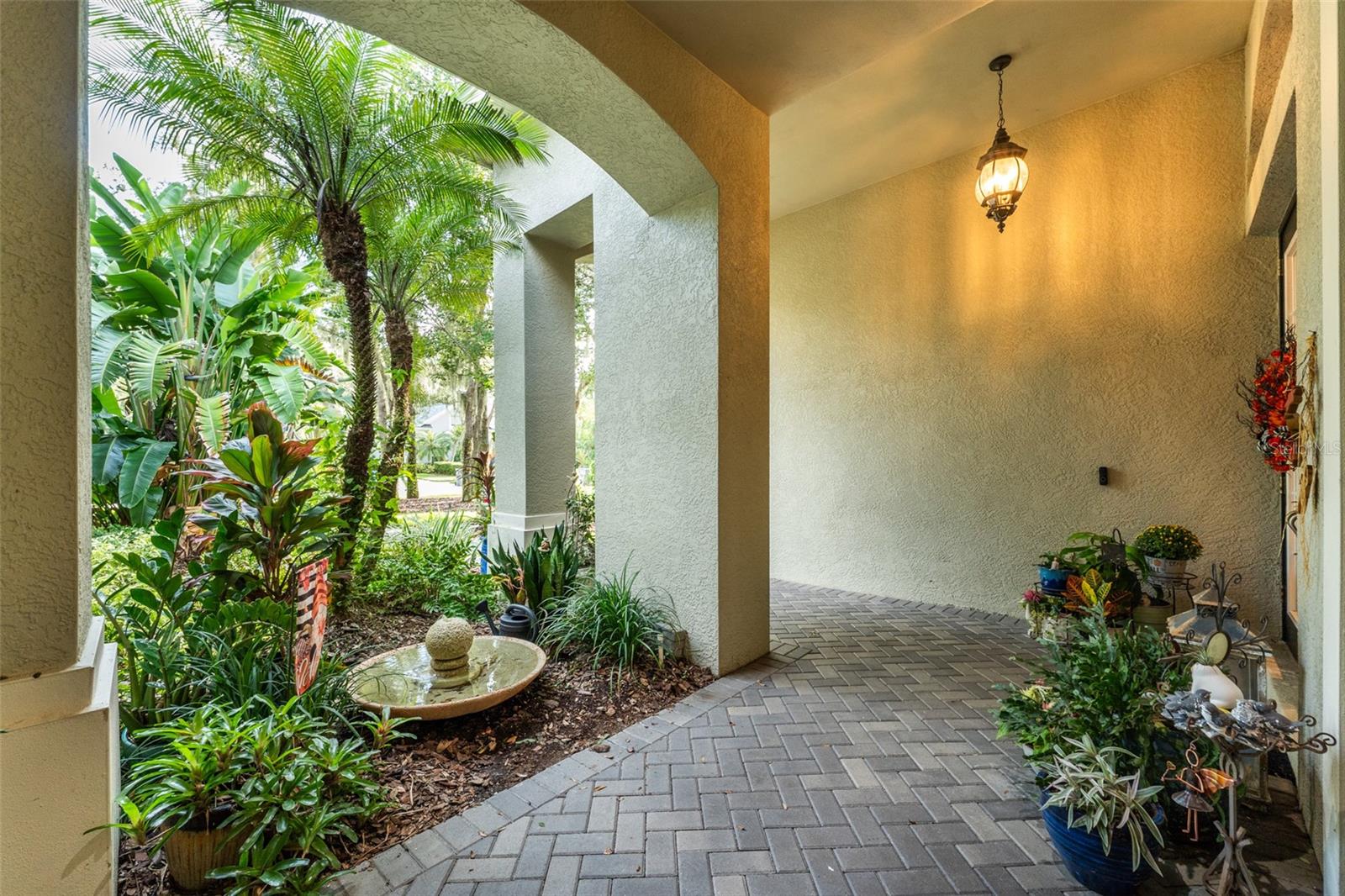 Image 7 of 64 For 17814 Mission Oak Drive
