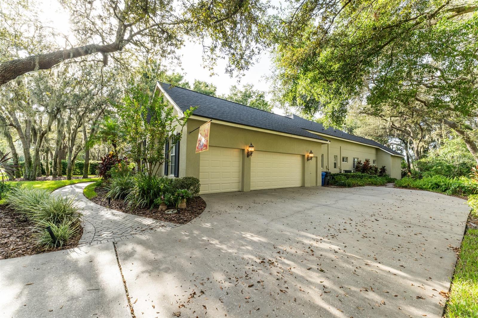 Image 9 of 64 For 17814 Mission Oak Drive