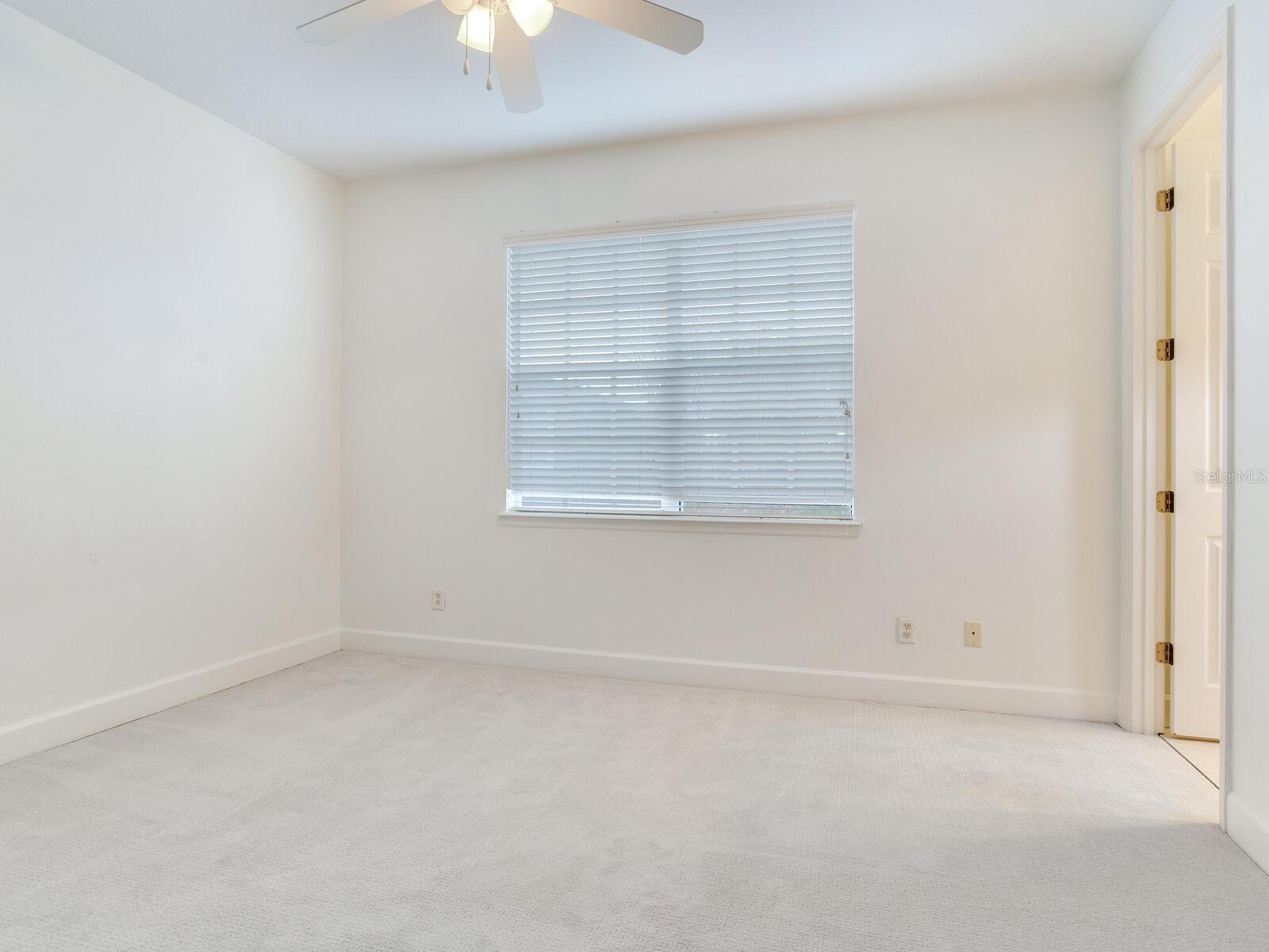 Image 55 of 58 For 2606 Espana Court