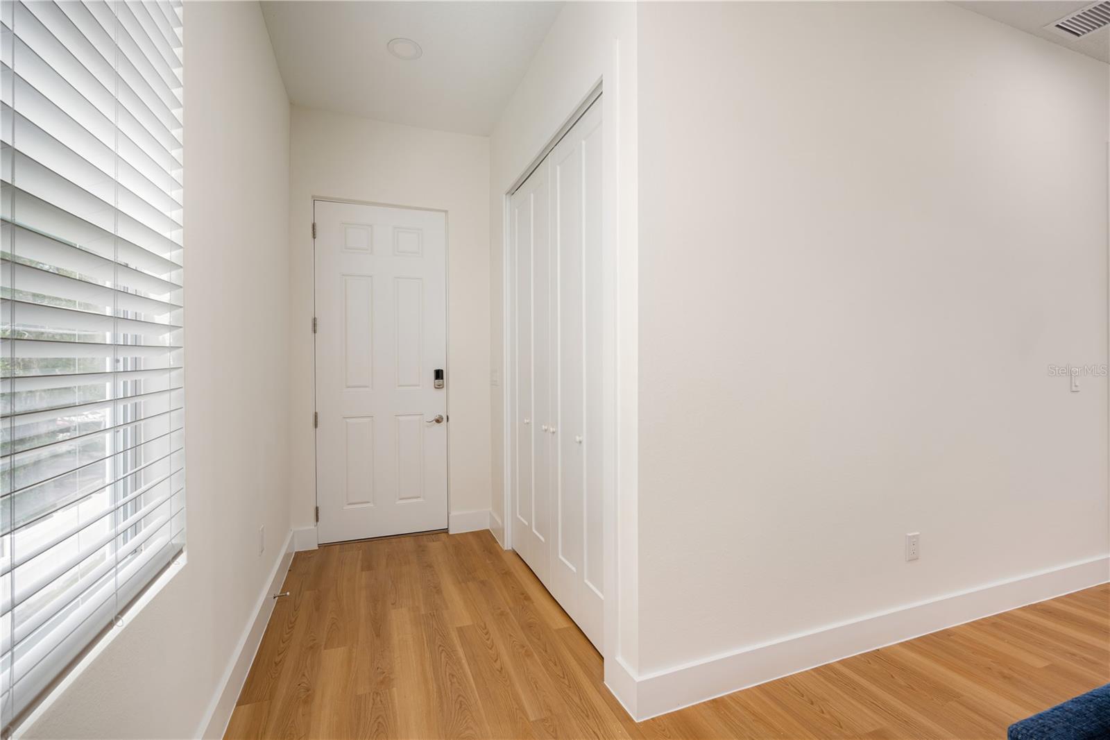 Image 10 of 30 For 13614 22nd Street