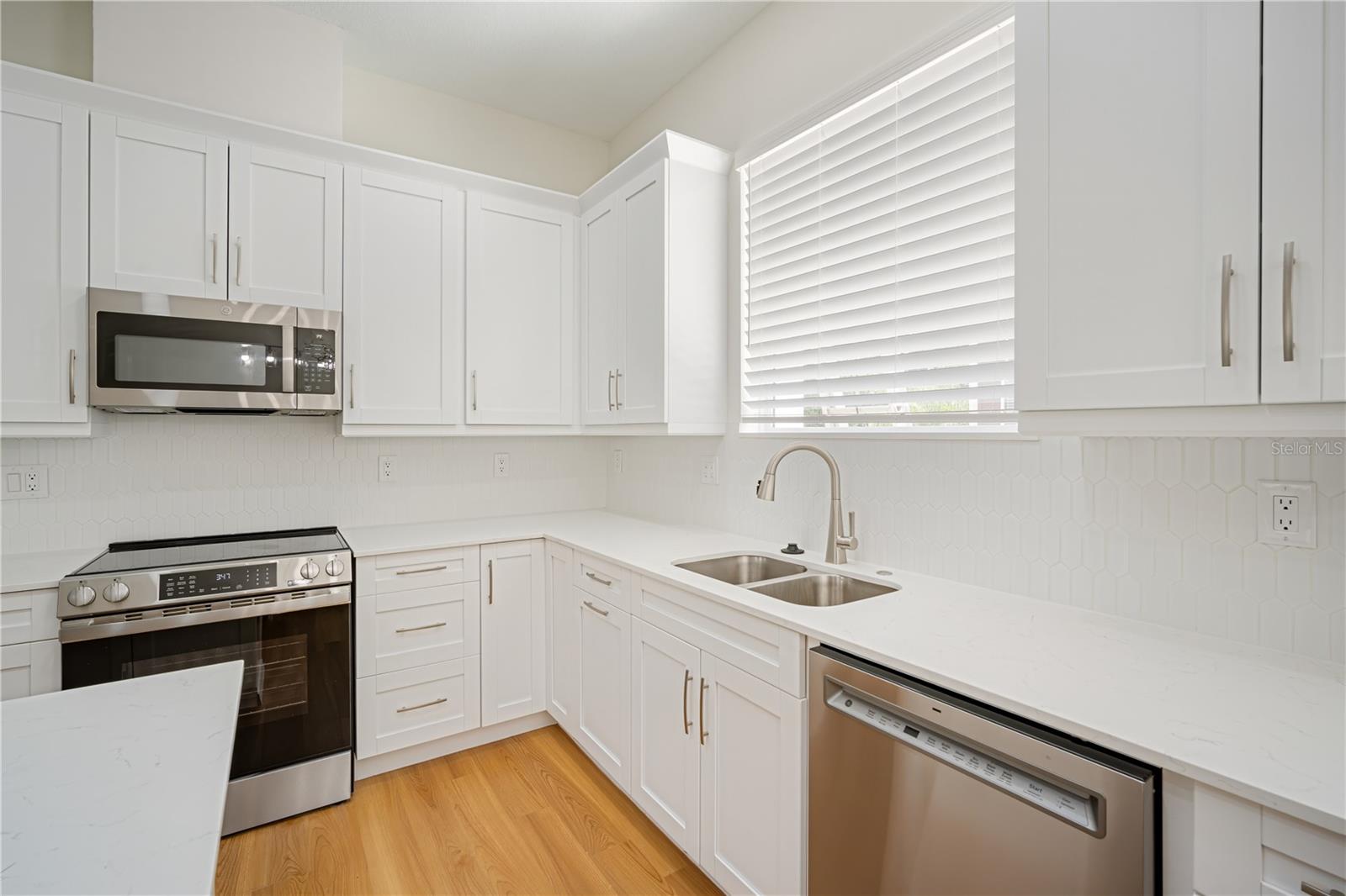 Image 15 of 30 For 13614 22nd Street