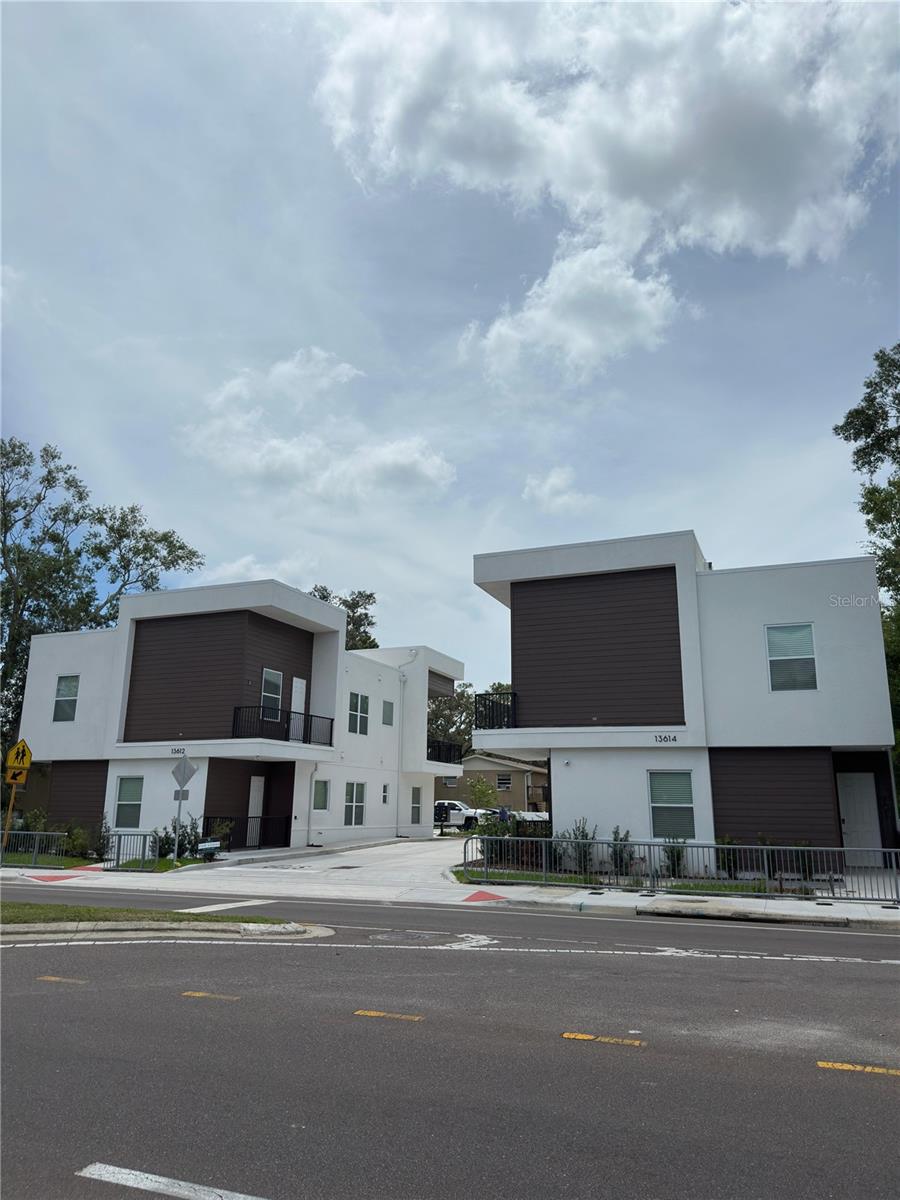 Image 3 of 30 For 13614 22nd Street