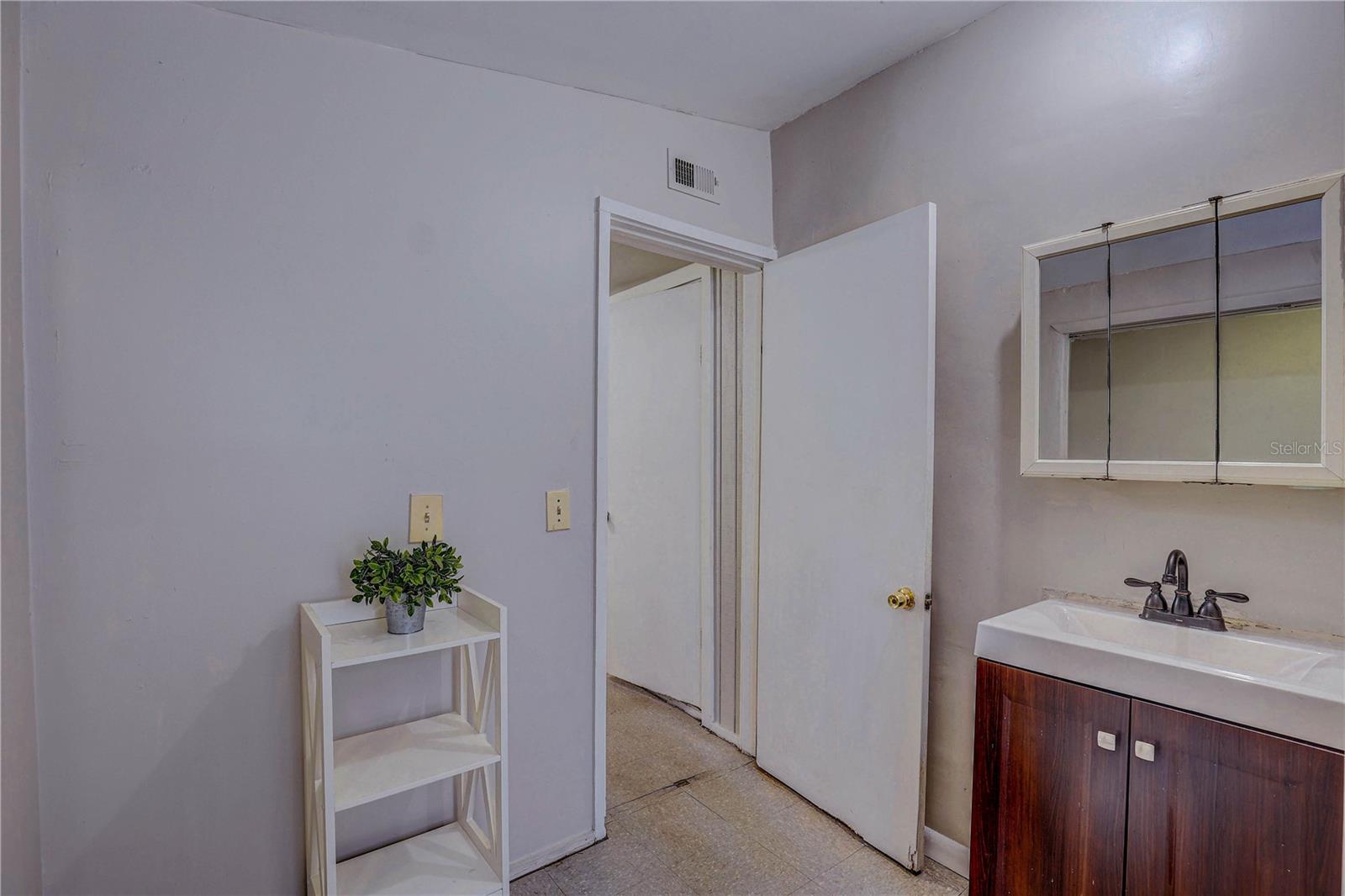 Image 26 of 42 For 8706 Hamner Avenue