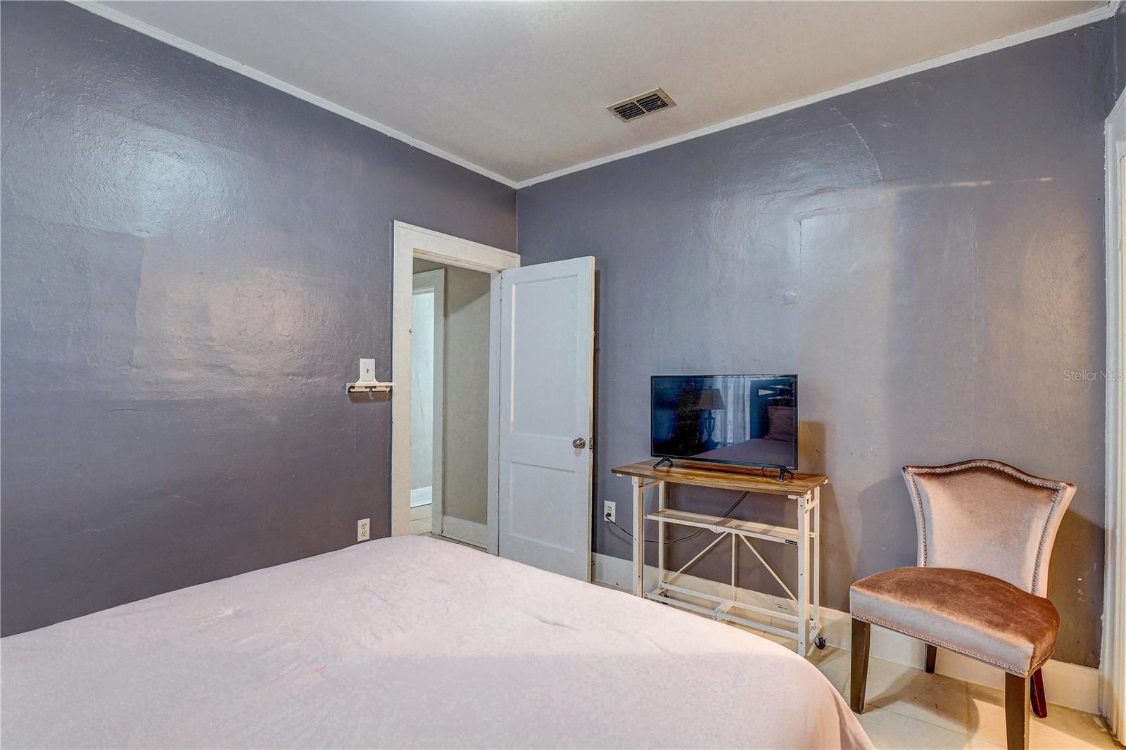Image 30 of 42 For 8706 Hamner Avenue
