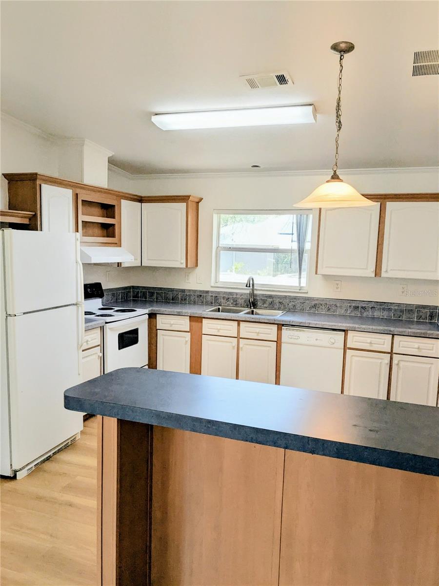 Image 3 of 16 For 2416 67th Street