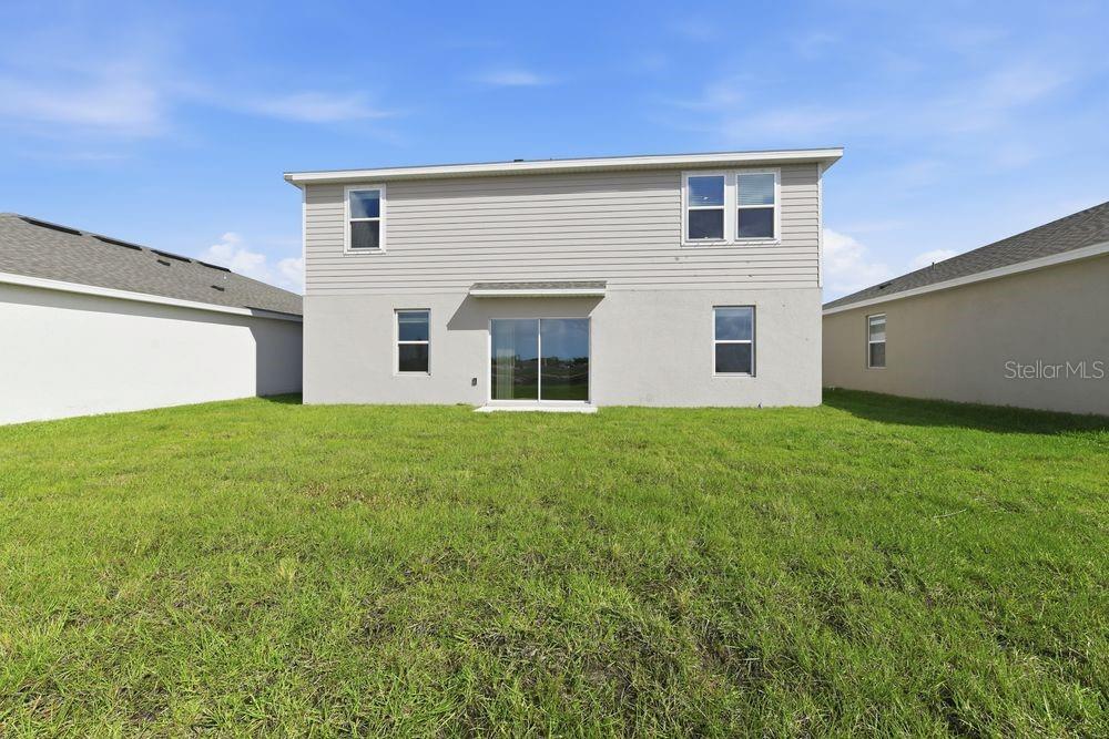 Image 31 of 39 For 13215 Commons Avenue