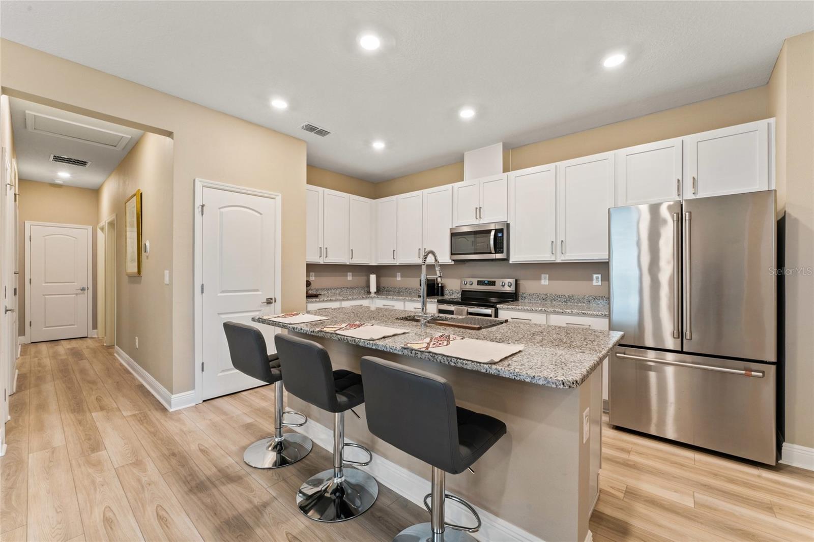 Image 12 of 31 For 9368a Sandy Bluffs Circle