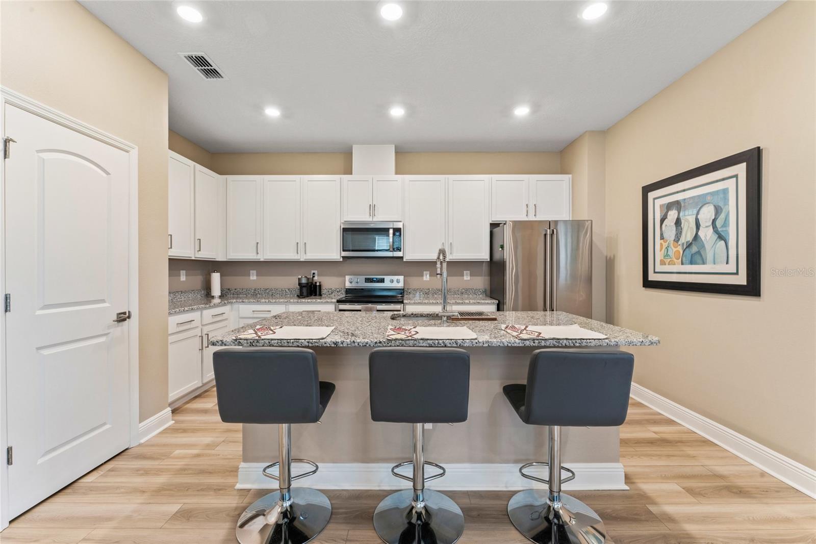 Image 13 of 31 For 9368a Sandy Bluffs Circle
