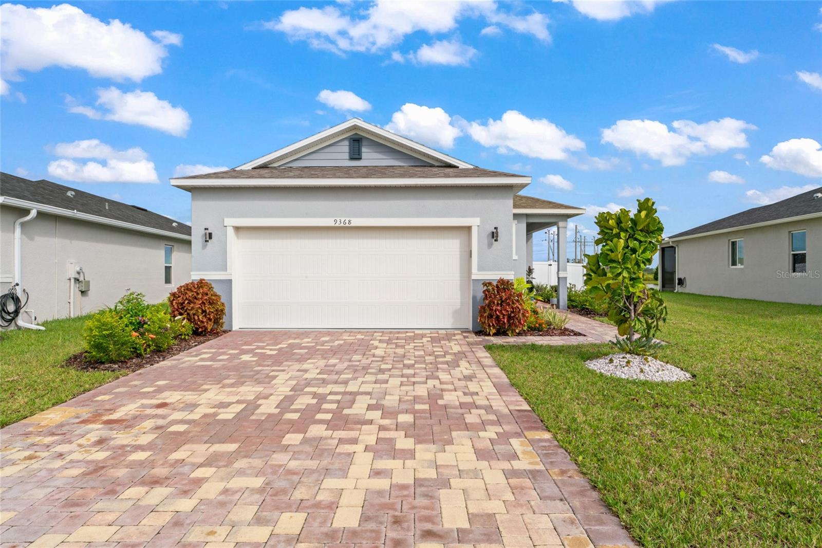 Image 2 of 31 For 9368a Sandy Bluffs Circle