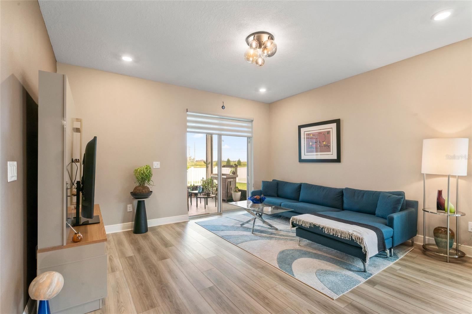 Image 6 of 31 For 9368a Sandy Bluffs Circle