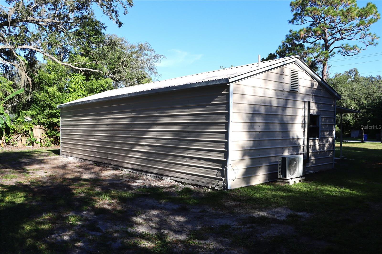 Image 8 of 14 For 2615 Irene Street