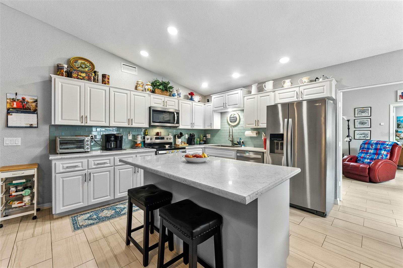 Image 3 of 25 For 5107 Glenhurst Lane