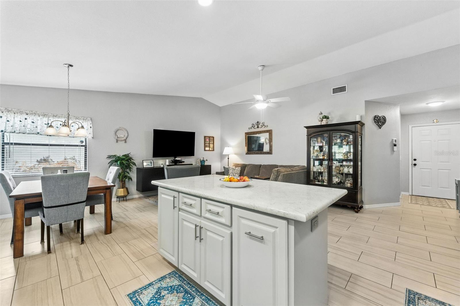 Image 7 of 25 For 5107 Glenhurst Lane