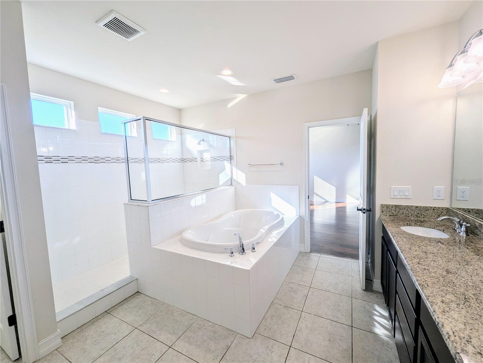 Image 27 of 50 For 6209 Windship Court