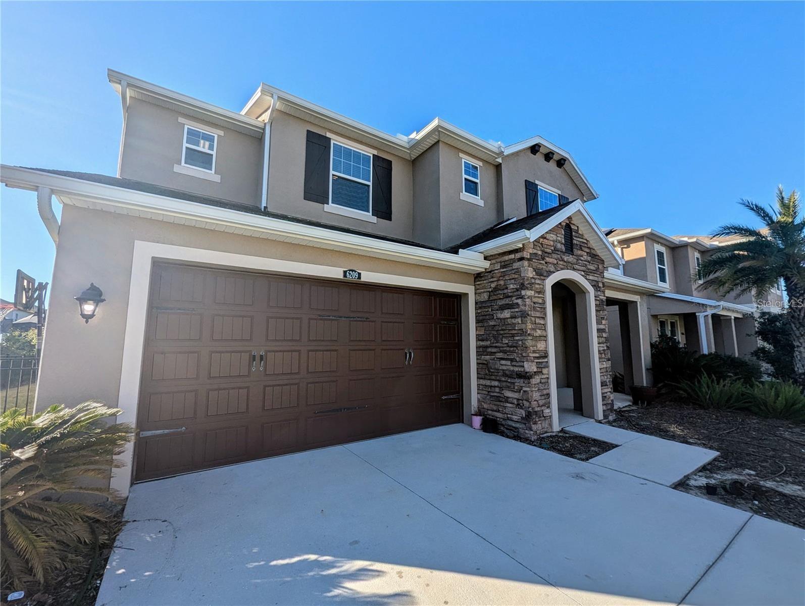 Image 5 of 50 For 6209 Windship Court