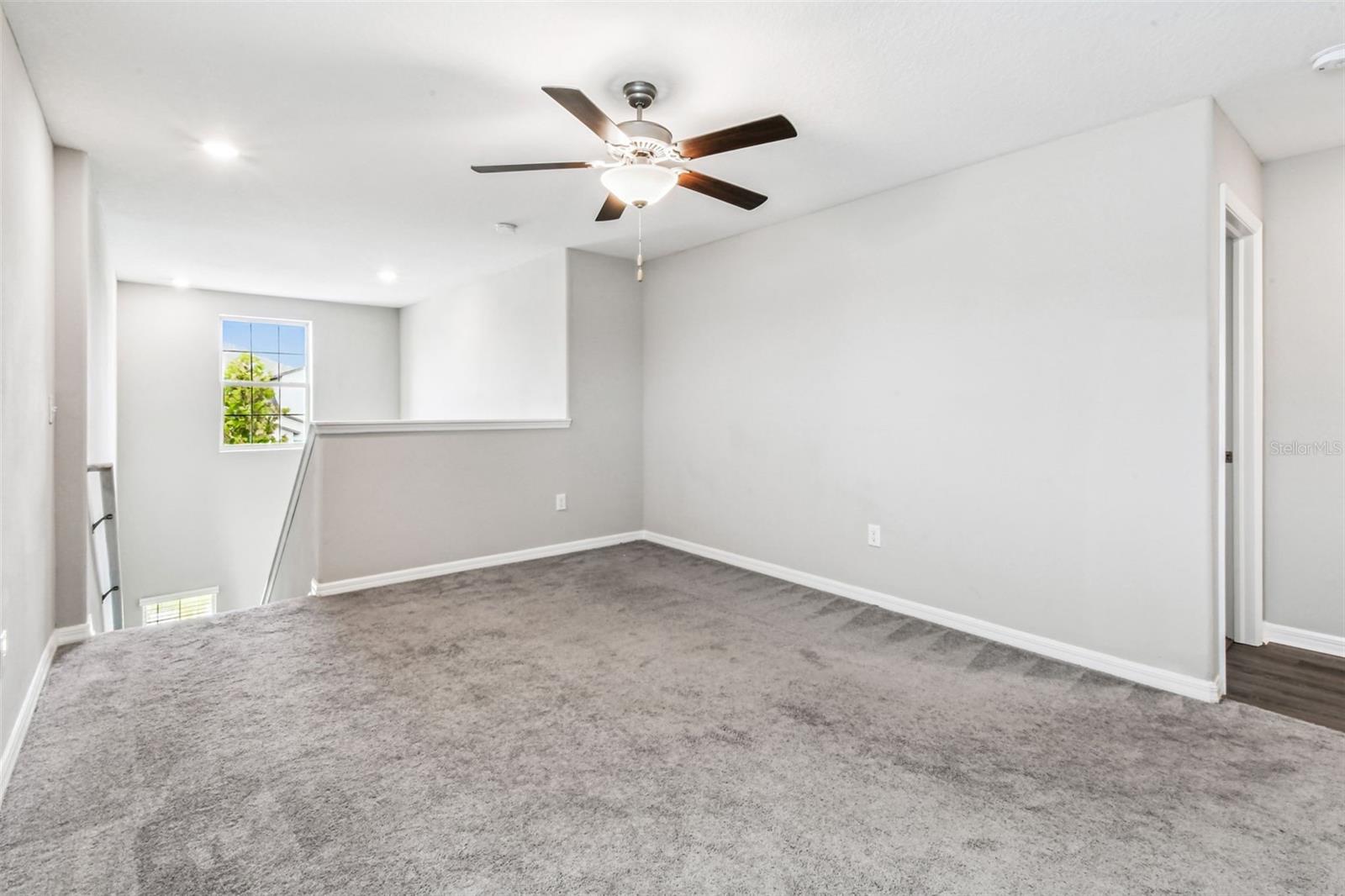 Image 18 of 36 For 7205 Ronnie Gardens Court