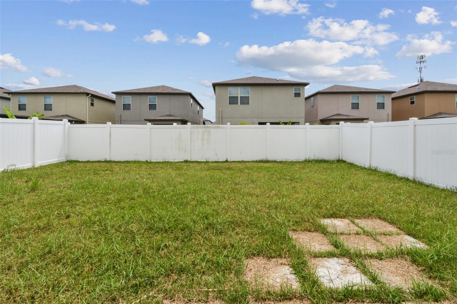Image 29 of 36 For 7205 Ronnie Gardens Court