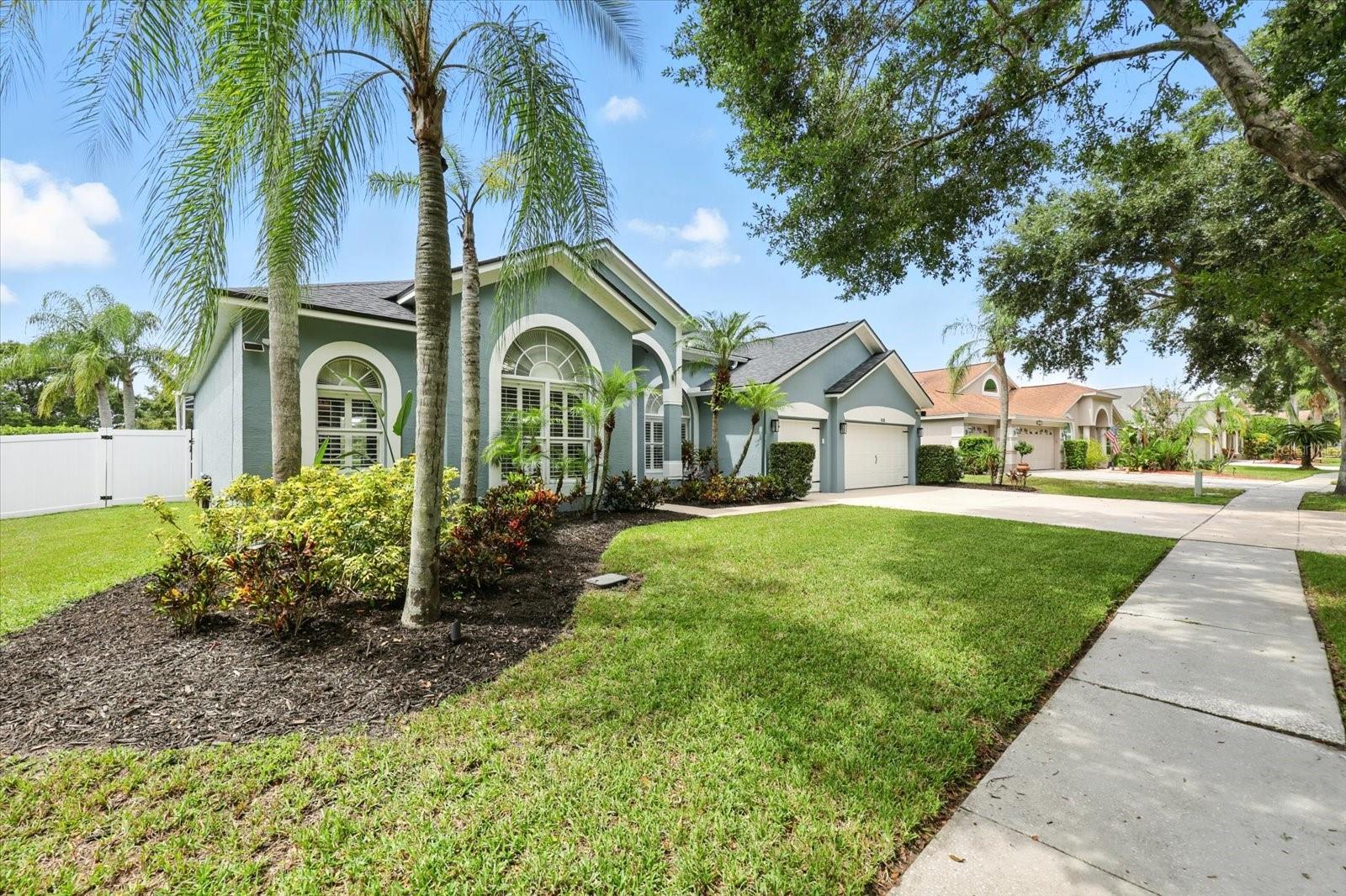 Image 2 of 50 For 15130 Arbor Hollow Dr