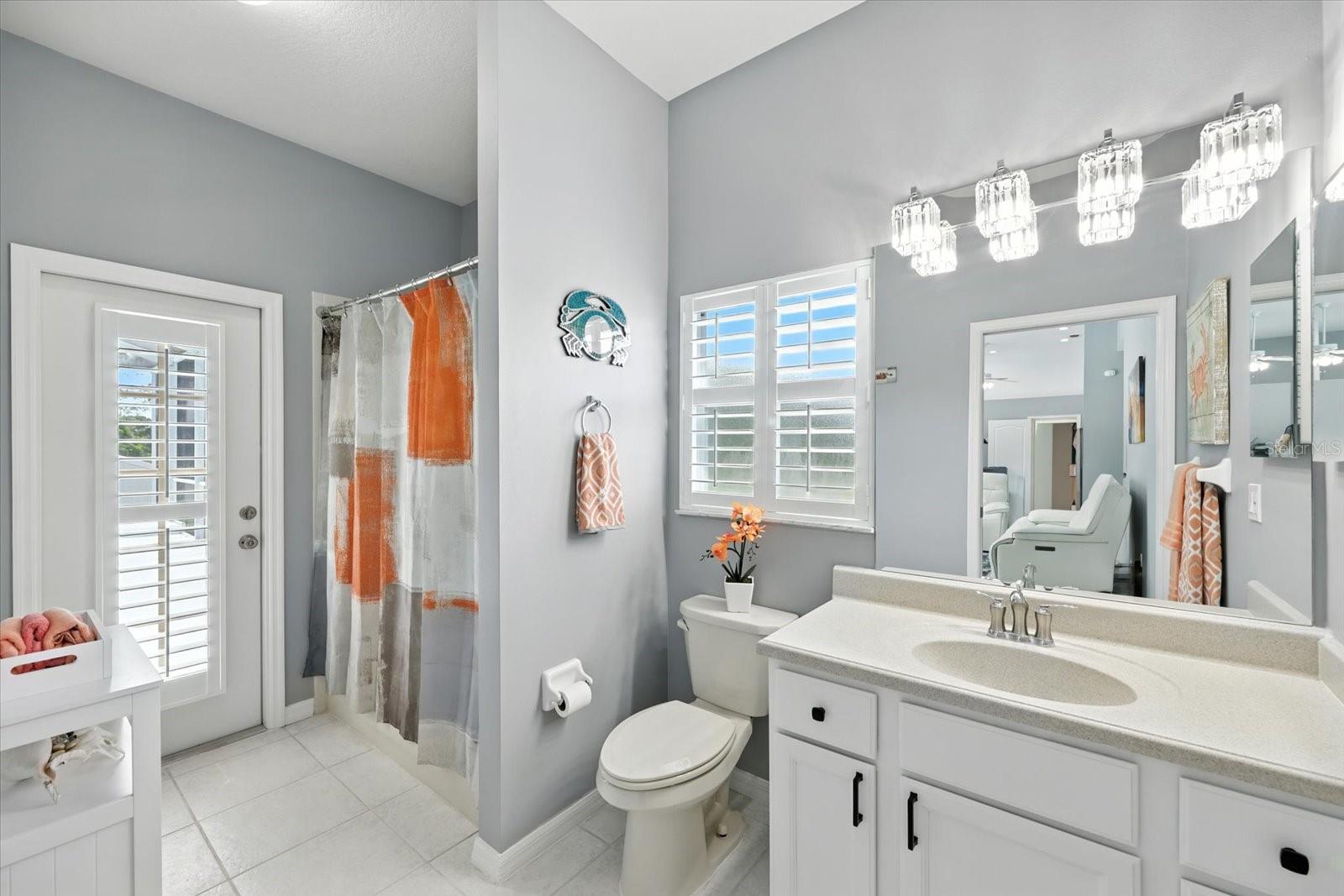 Image 26 of 50 For 15130 Arbor Hollow Dr