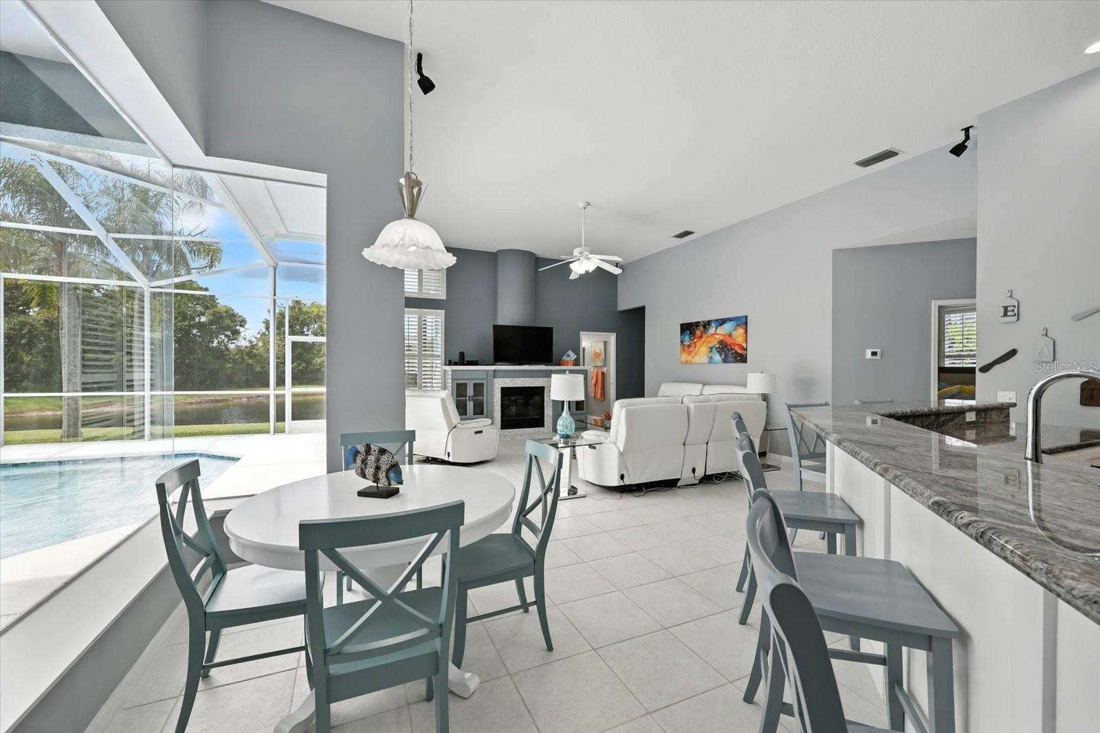 Image 9 of 50 For 15130 Arbor Hollow Dr