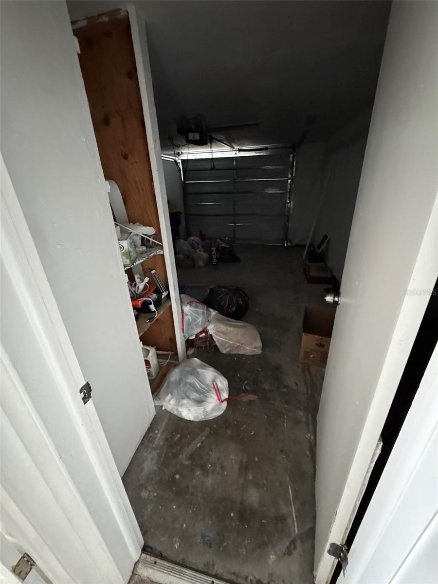 Image 32 of 99 For 7835 Bloomfield Drive