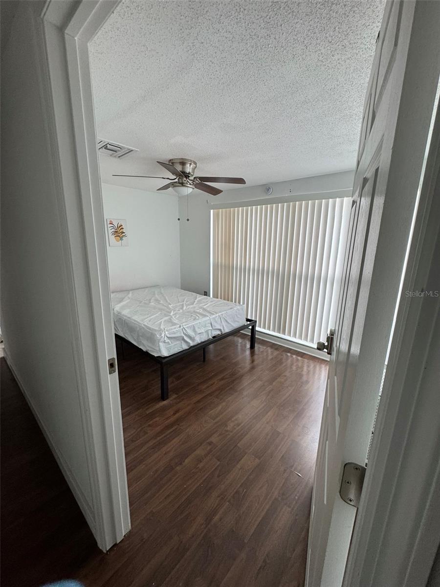 Image 5 of 99 For 7835 Bloomfield Drive