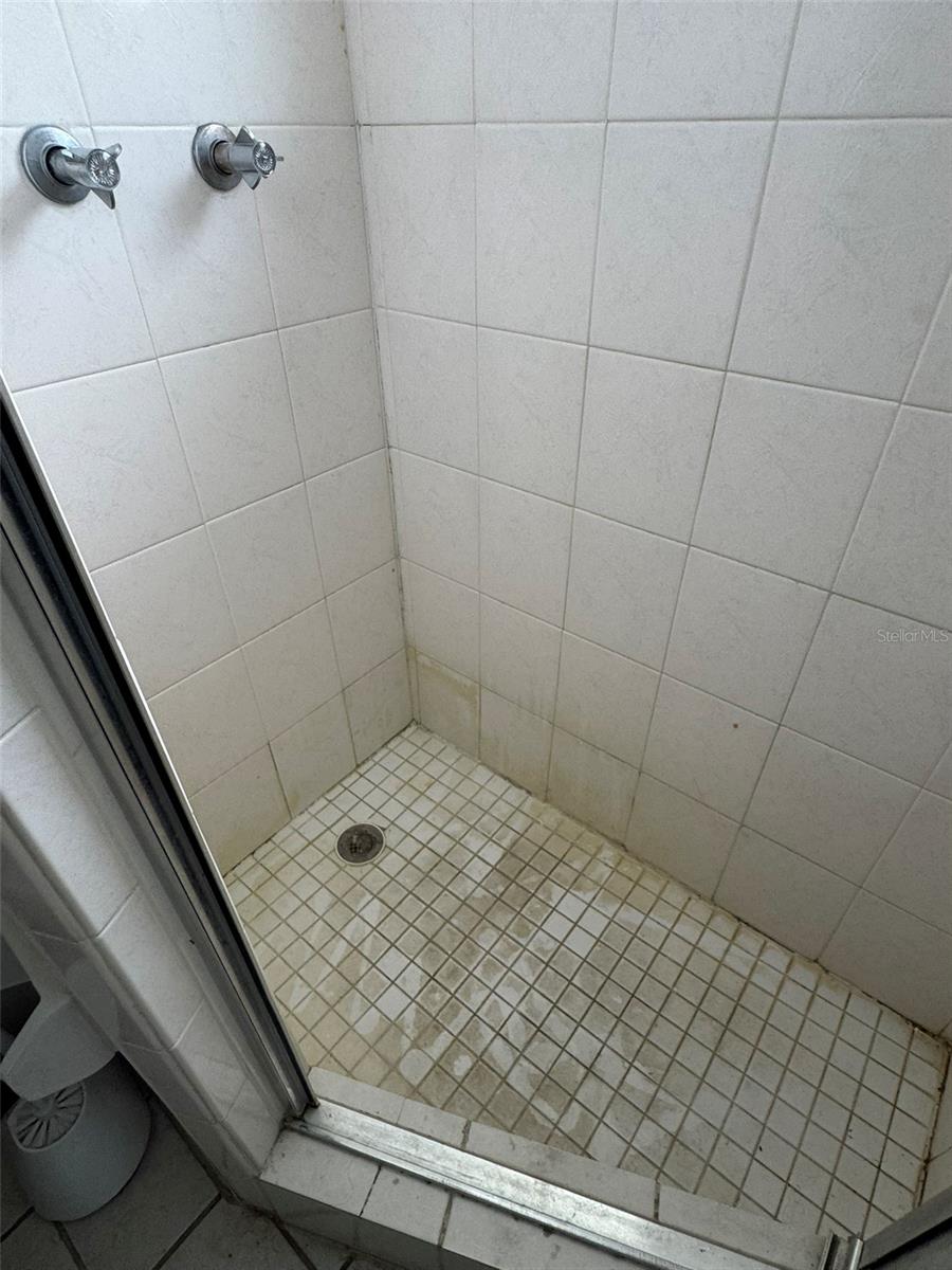 Image 75 of 99 For 7835 Bloomfield Drive