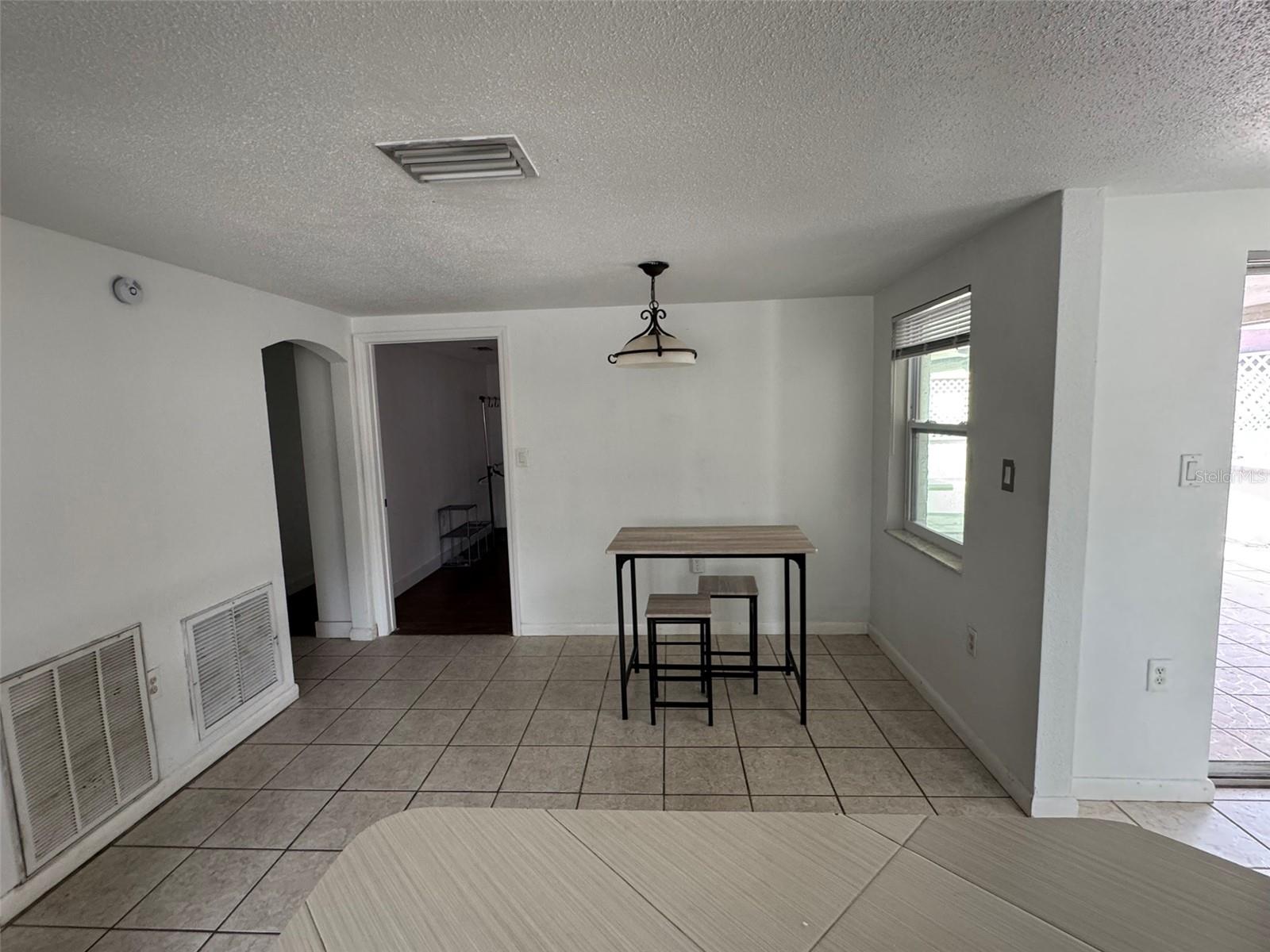 Image 86 of 99 For 7835 Bloomfield Drive