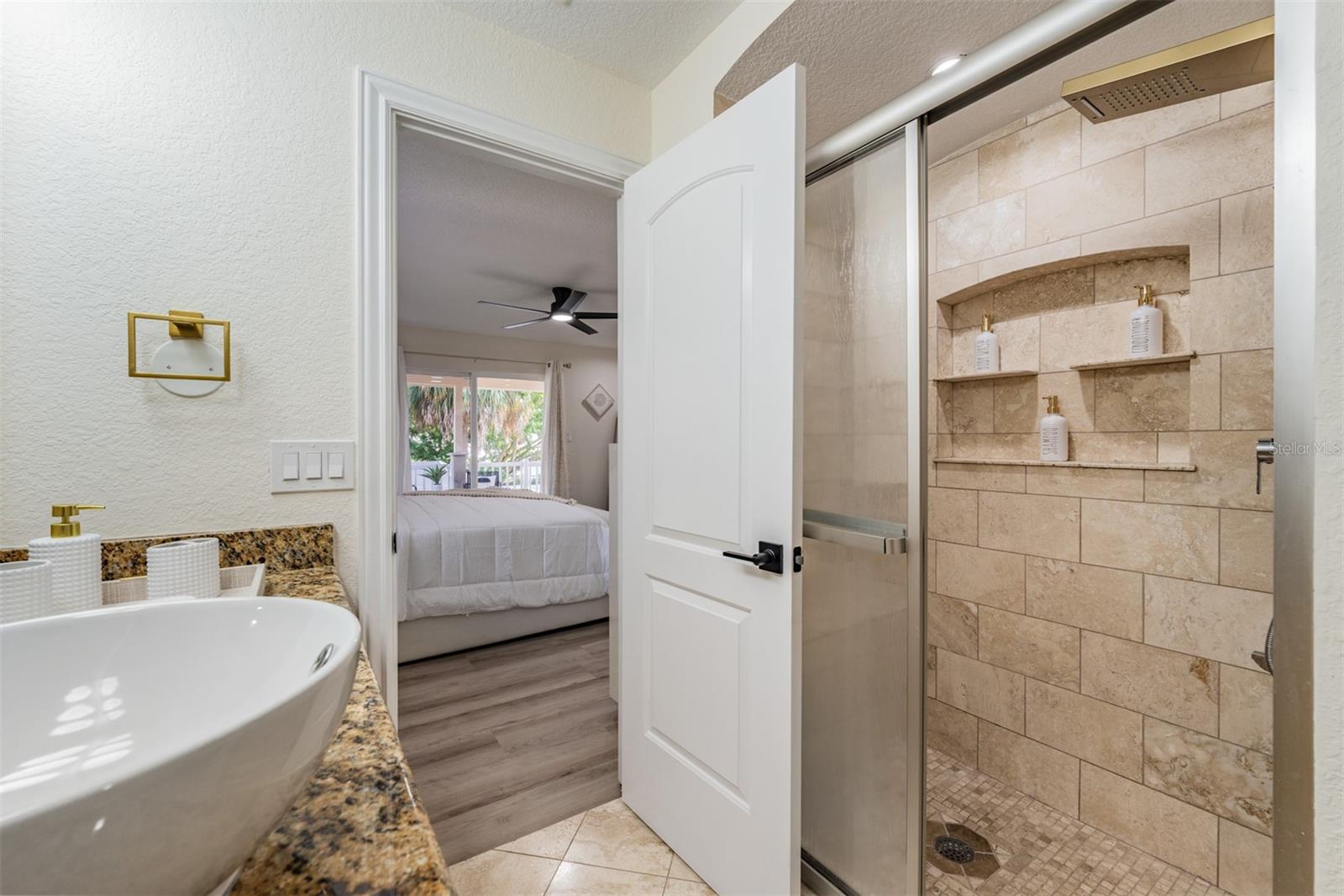 Image 21 of 62 For 9517 Flora Street