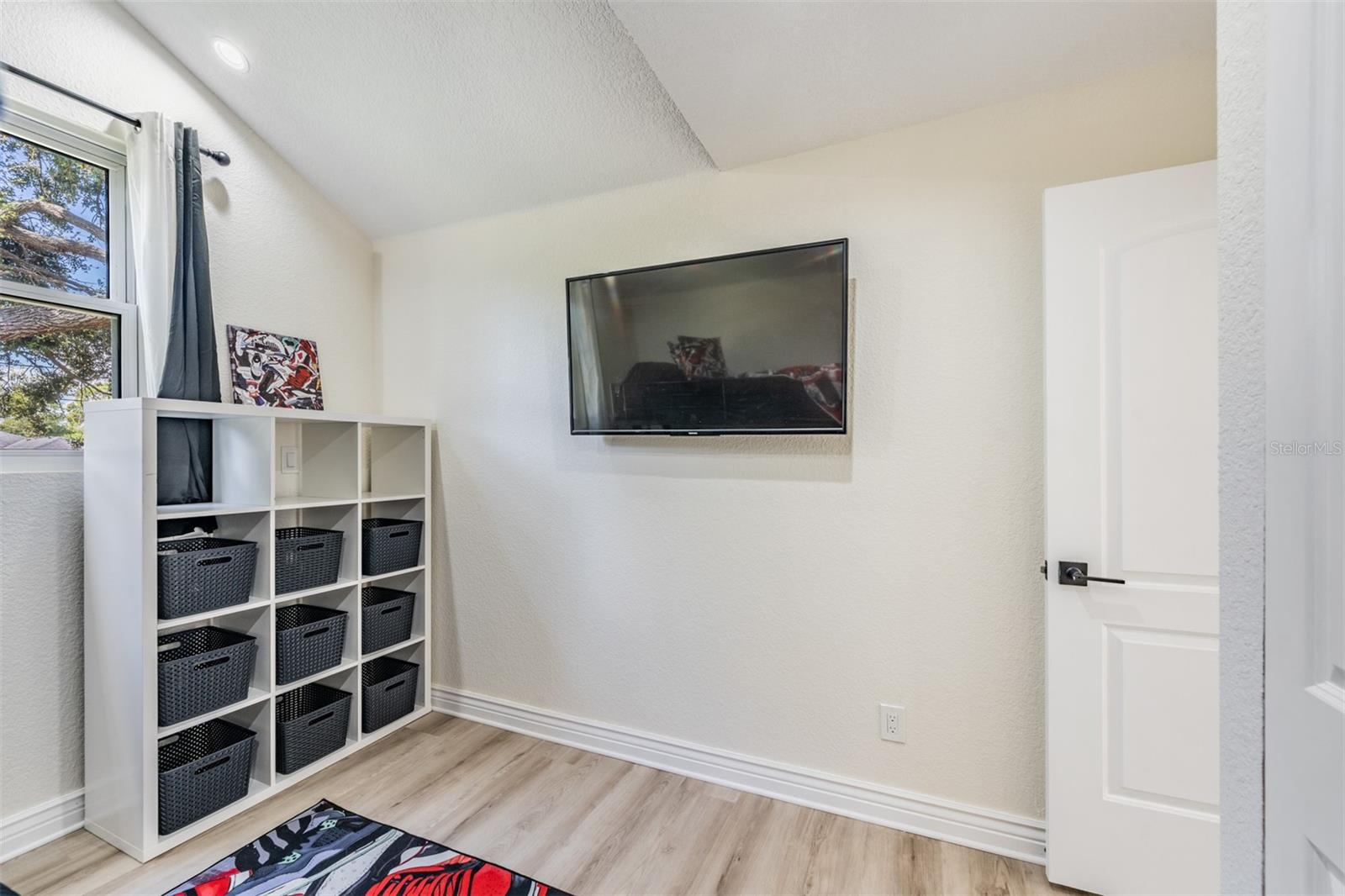 Image 30 of 62 For 9517 Flora Street