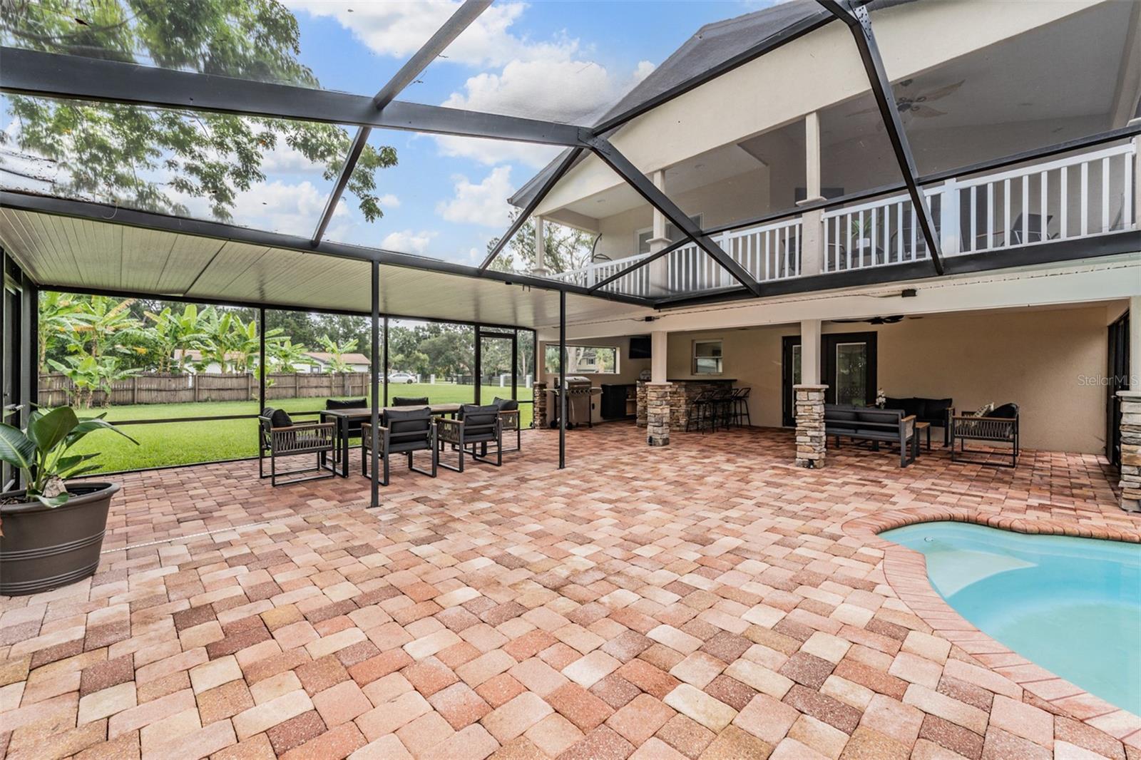 Image 43 of 62 For 9517 Flora Street
